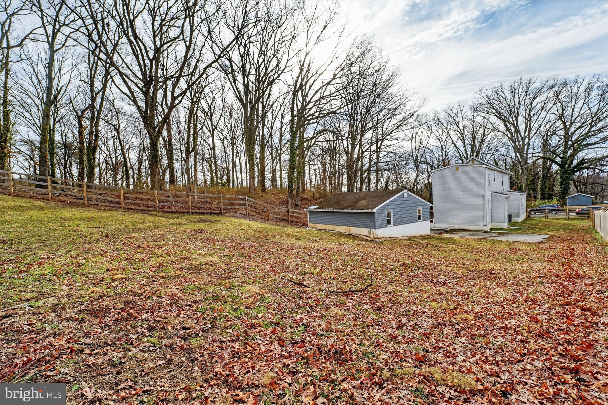 LANDSDOWNE - Residential