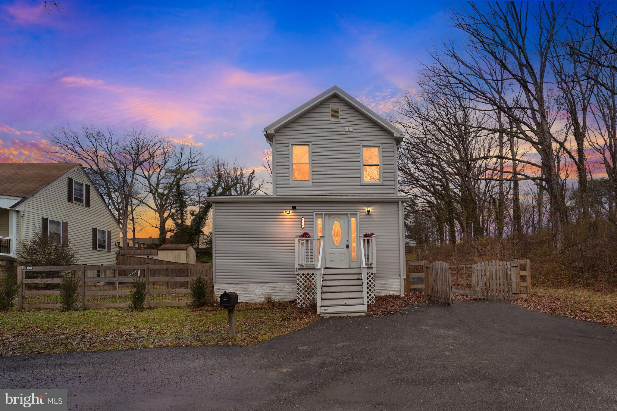 LANDSDOWNE - Residential