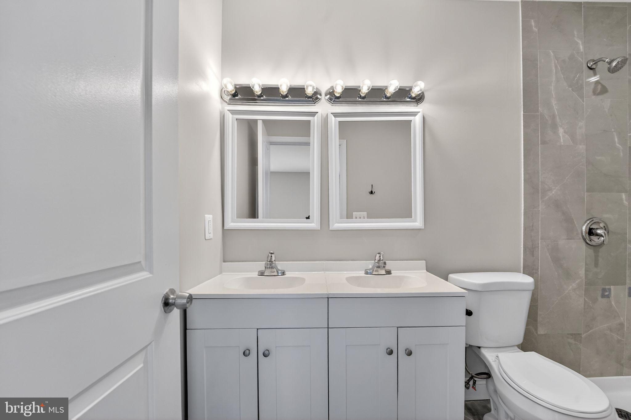 LANDSDOWNE - Residential