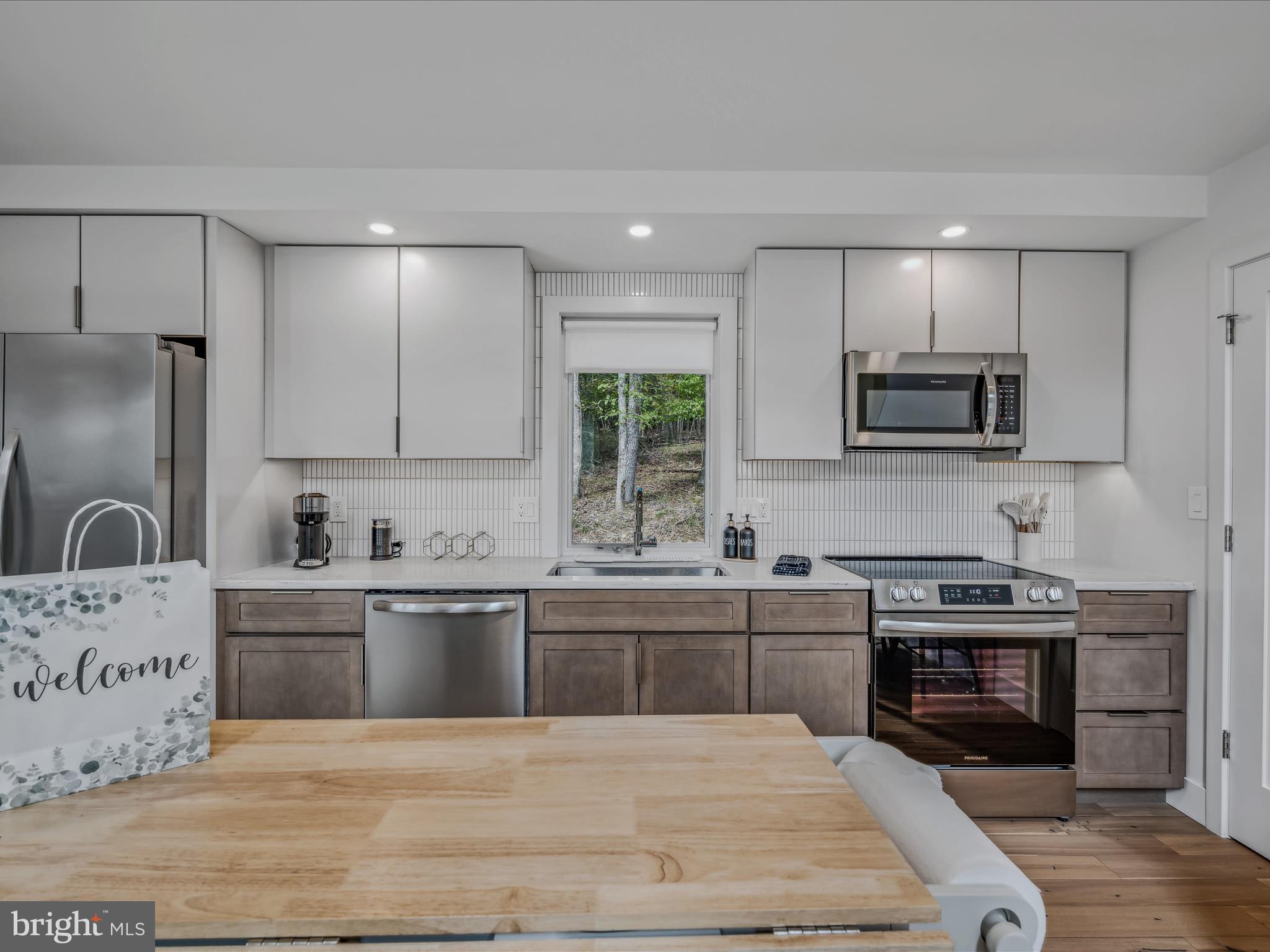 SLEEPY CREEK FARMS - Residential