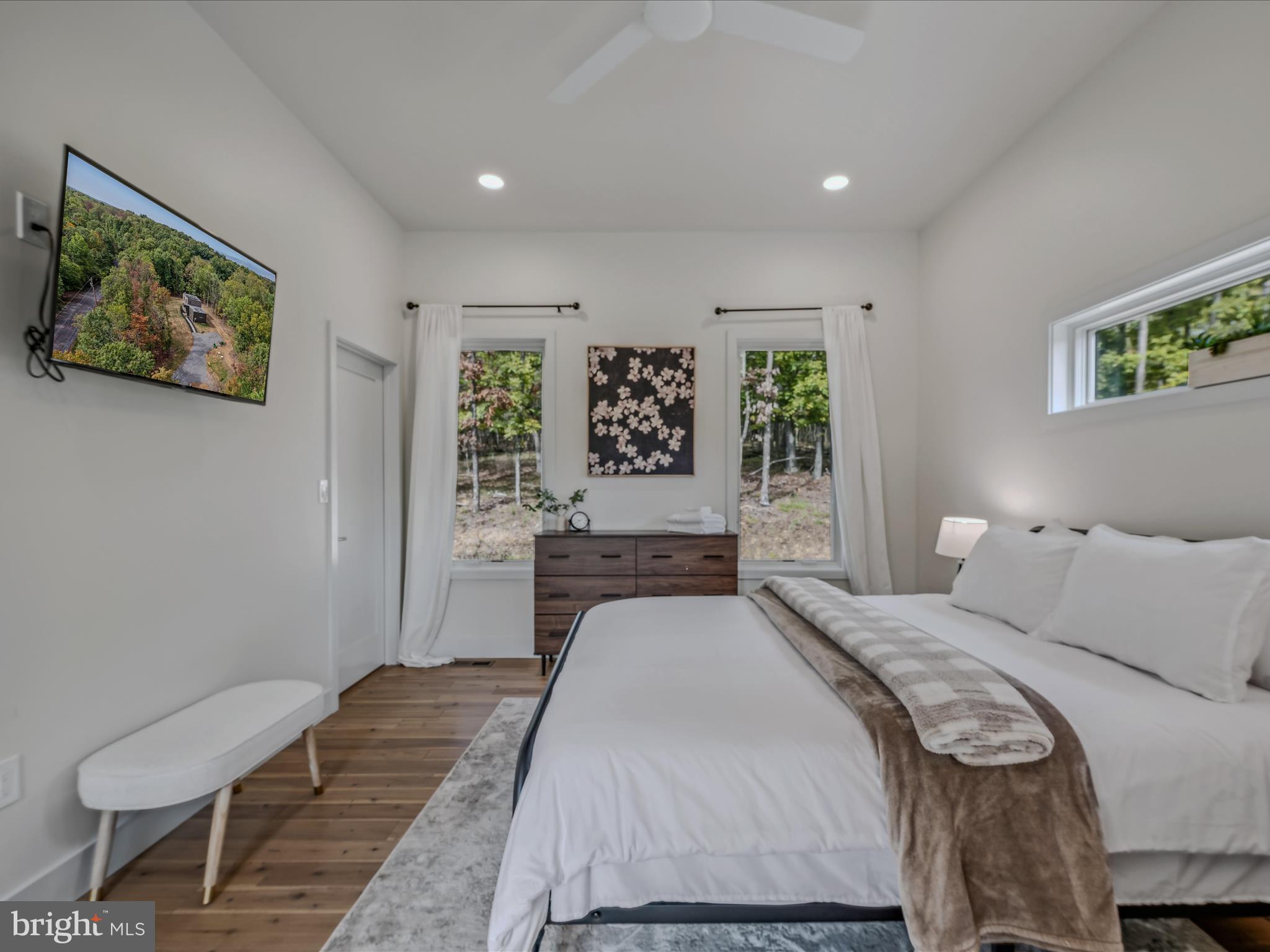 SLEEPY CREEK FARMS - Residential