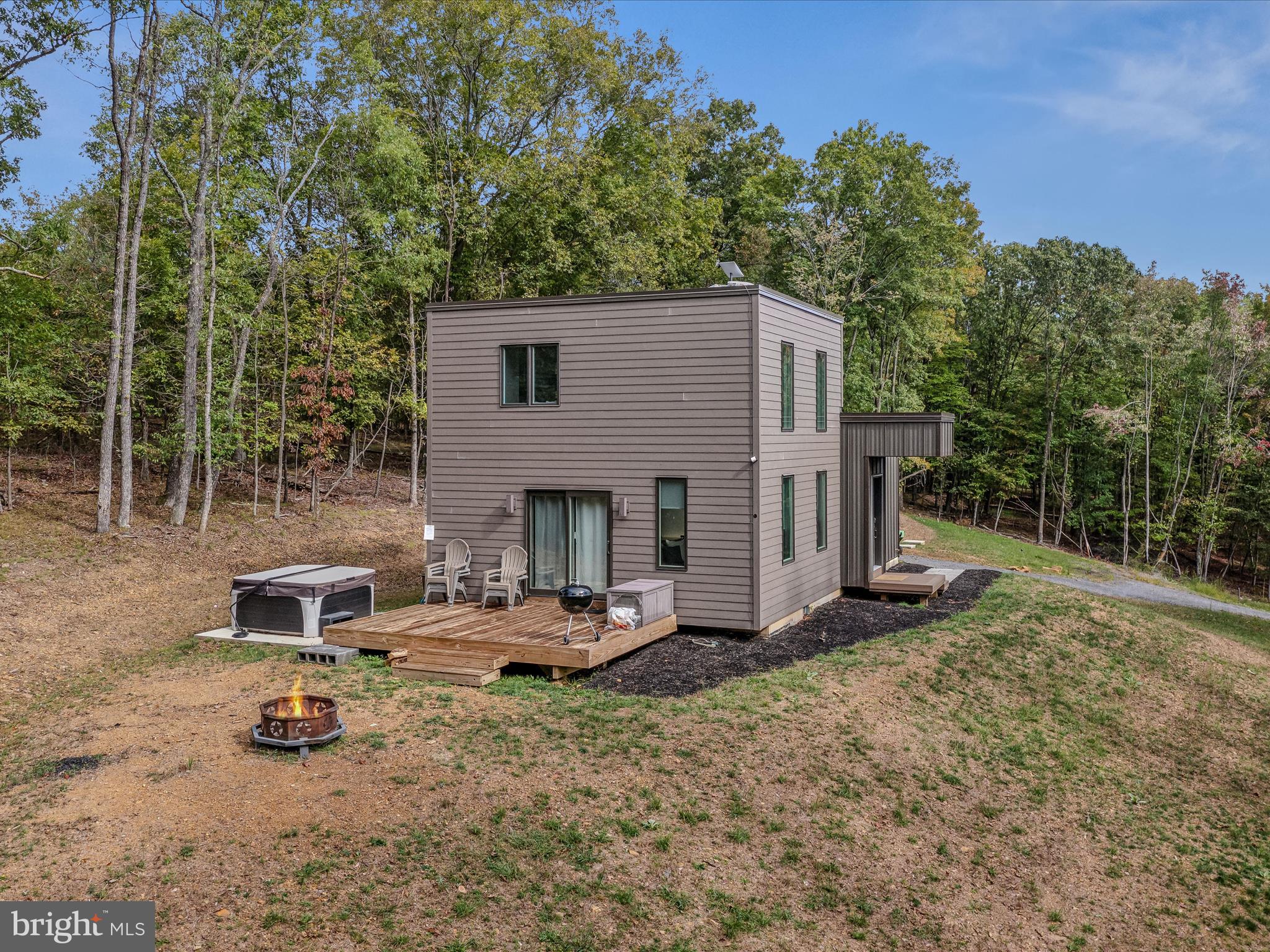 SLEEPY CREEK FARMS - Residential