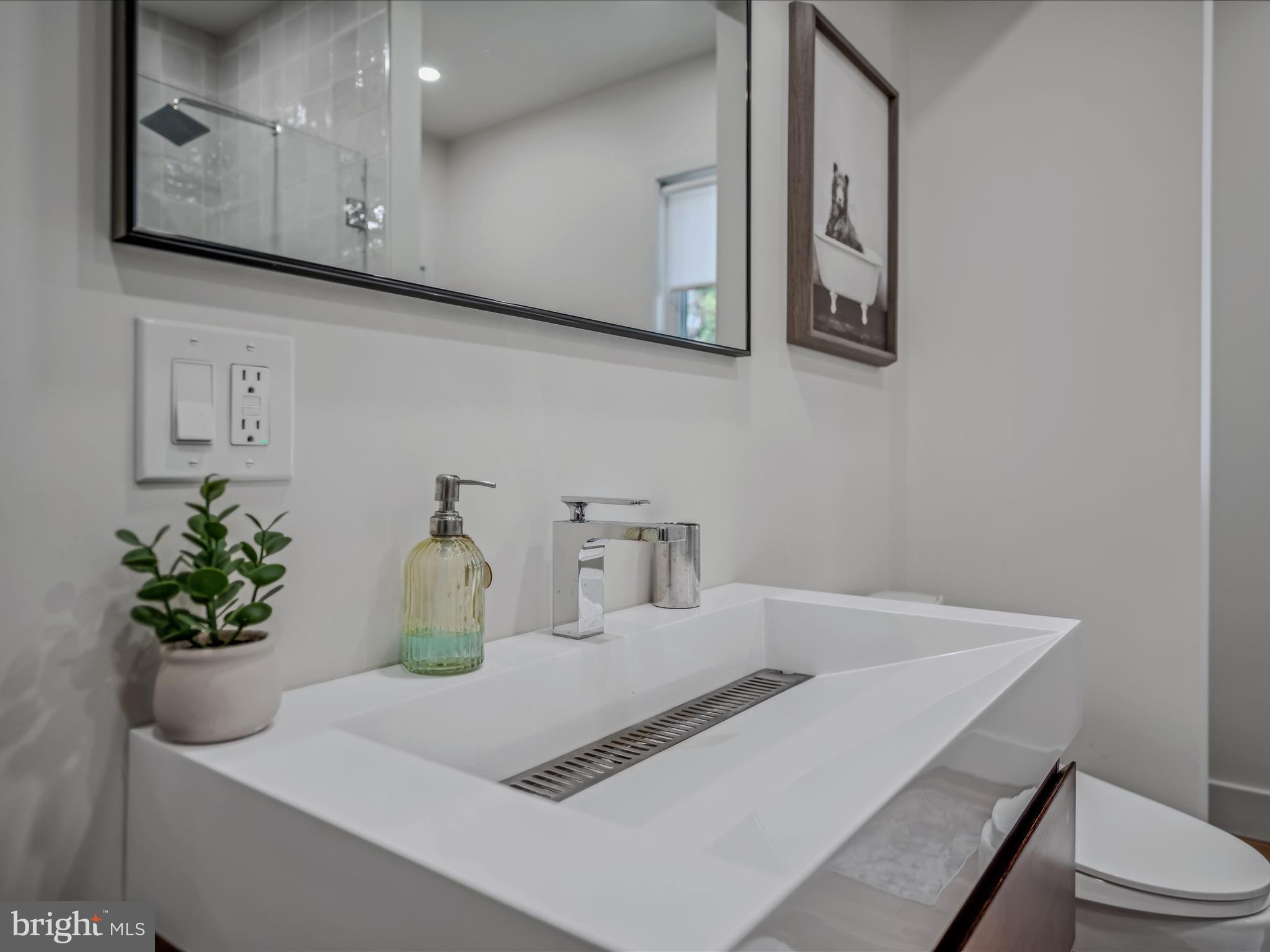 SLEEPY CREEK FARMS - Residential