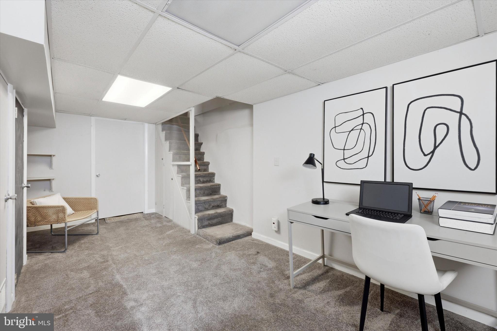 FAIRMOUNT - Residential