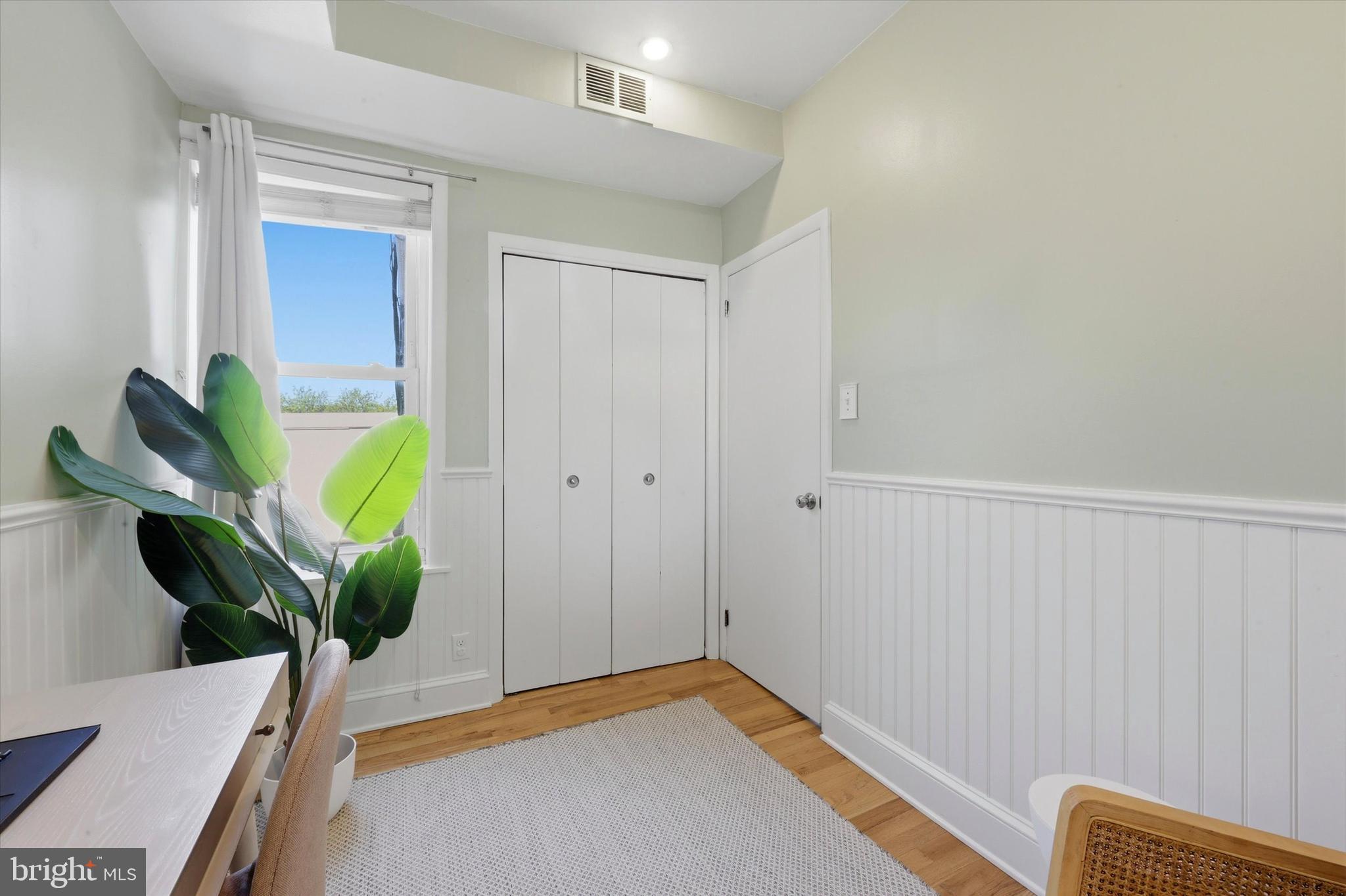 FAIRMOUNT - Residential