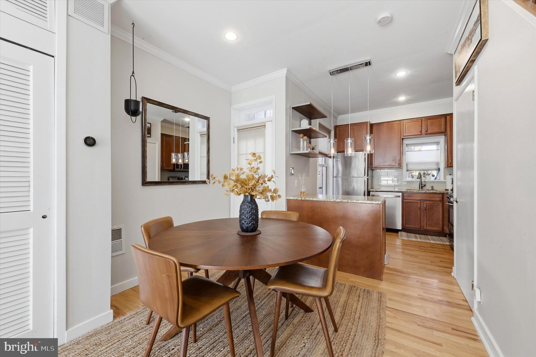 FAIRMOUNT - Residential