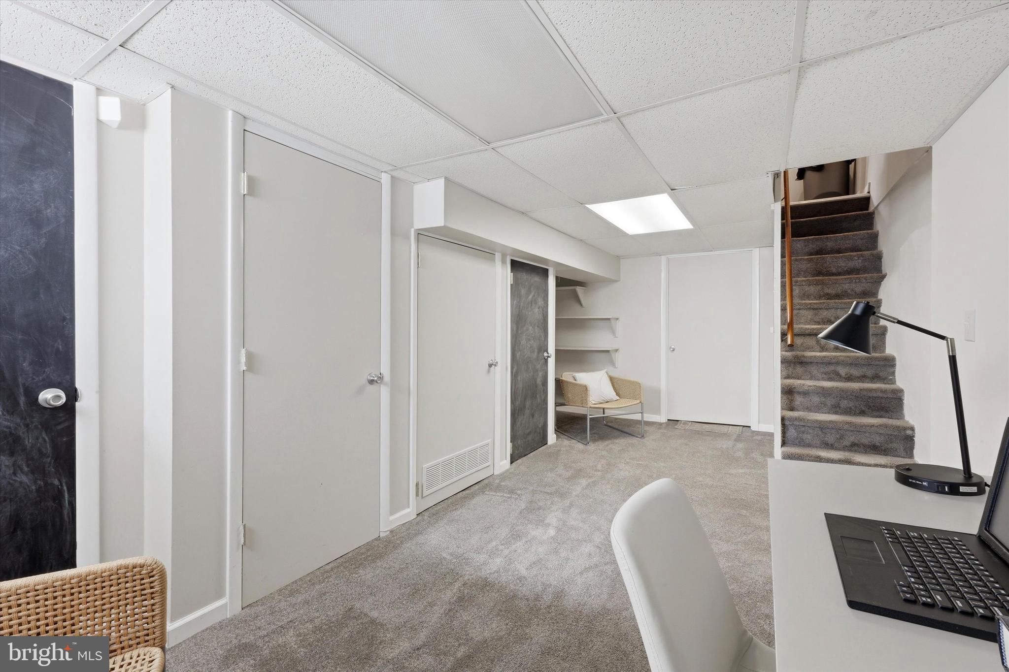 FAIRMOUNT - Residential