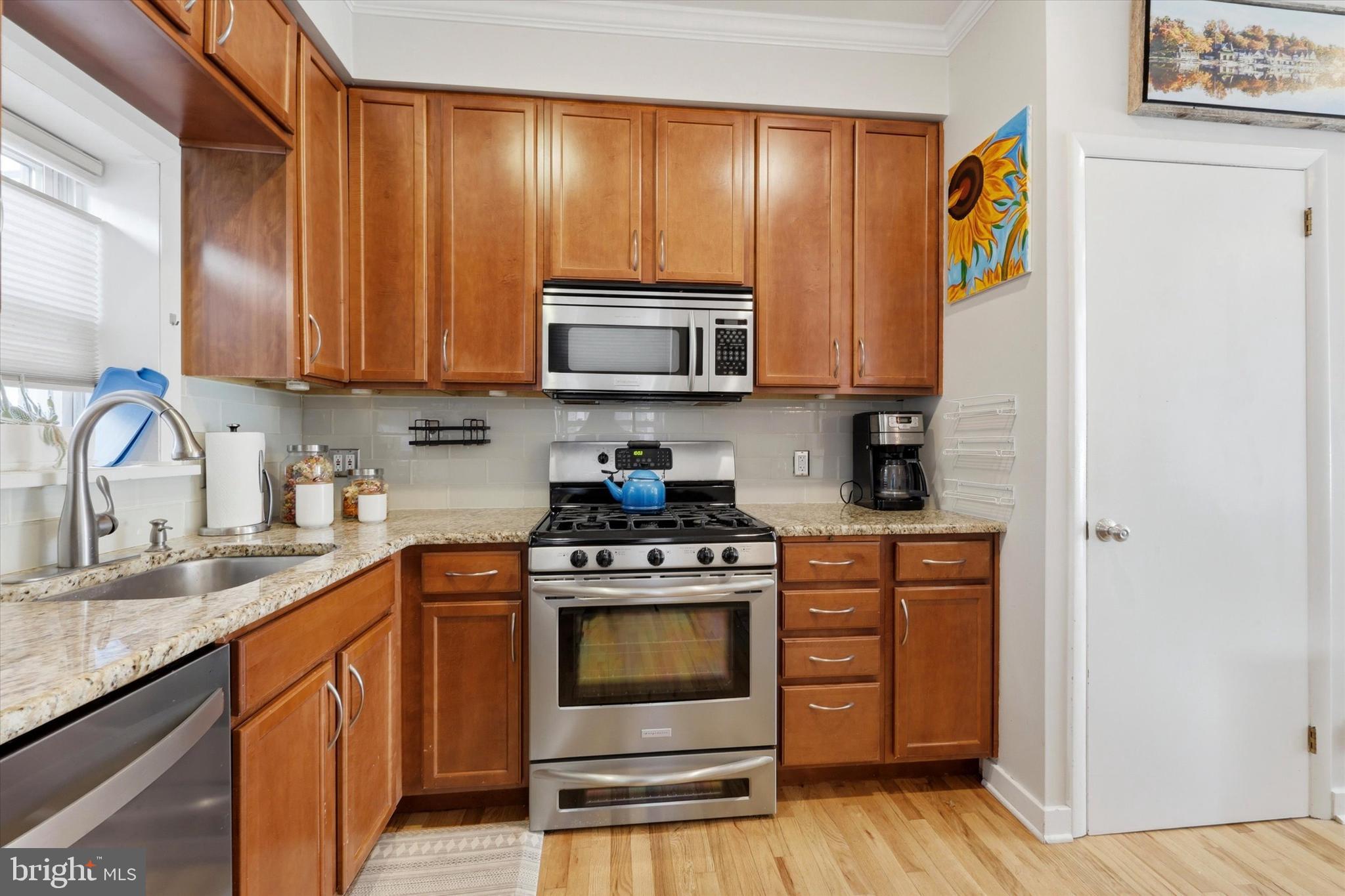 FAIRMOUNT - Residential