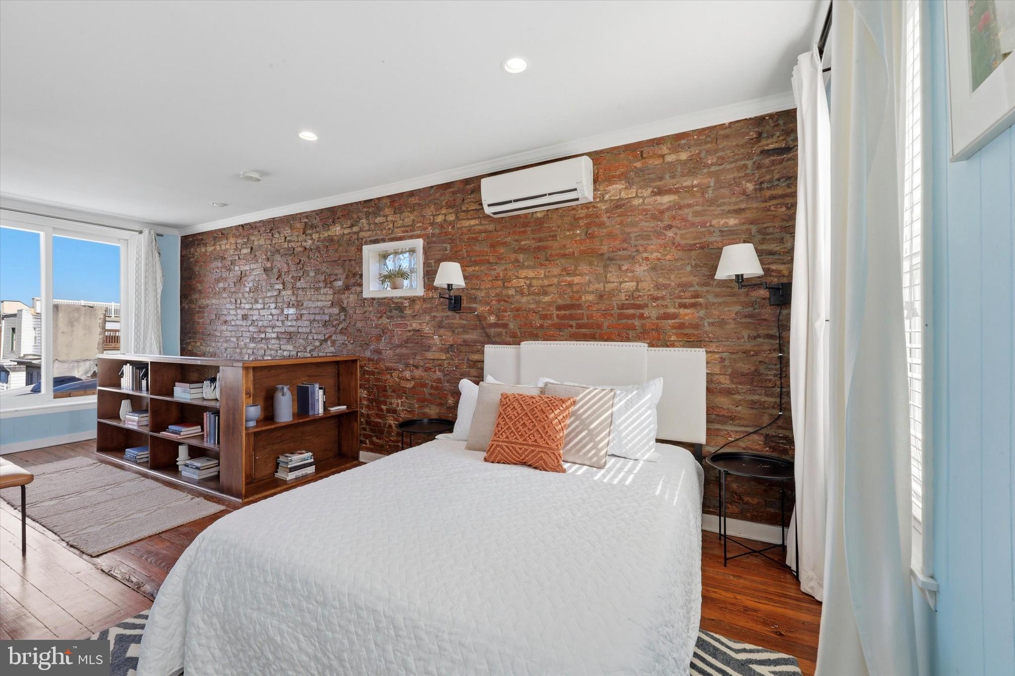 FAIRMOUNT - Residential