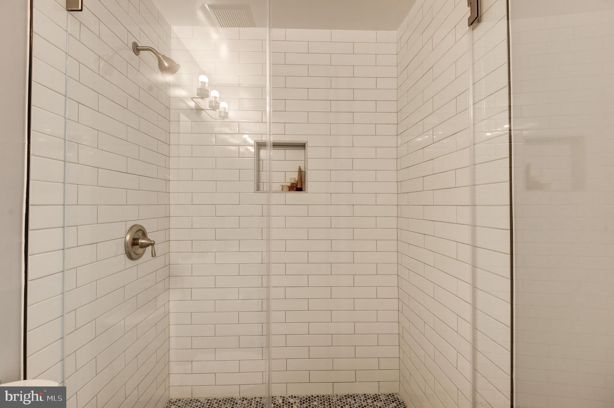 LEESBURG COUNTRY CLUB - Residential