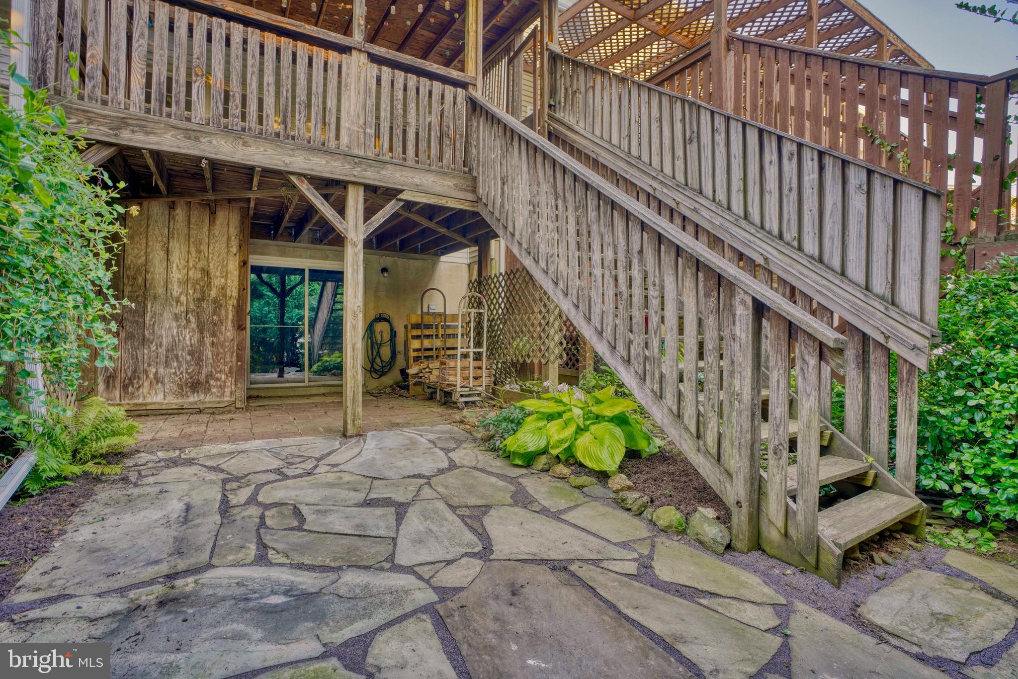 OAKHURST - Residential