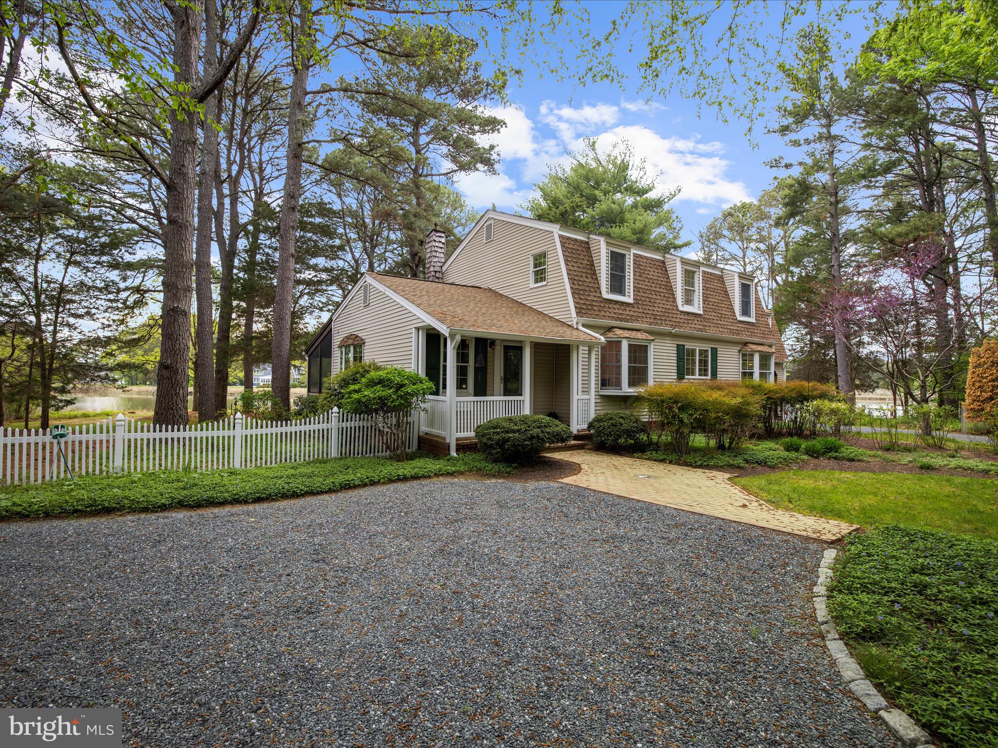 6538 BELLEVUE ROAD
