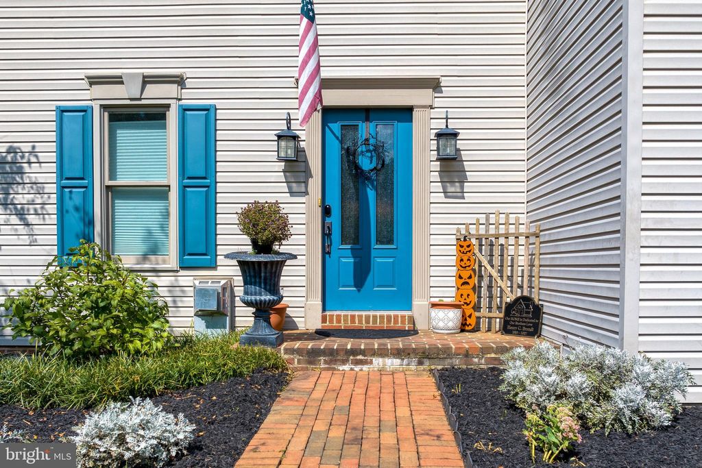 Photo of 1827 KRYSTLE DR, LANCASTER, PA 17602 (MLS # PALA2040872)