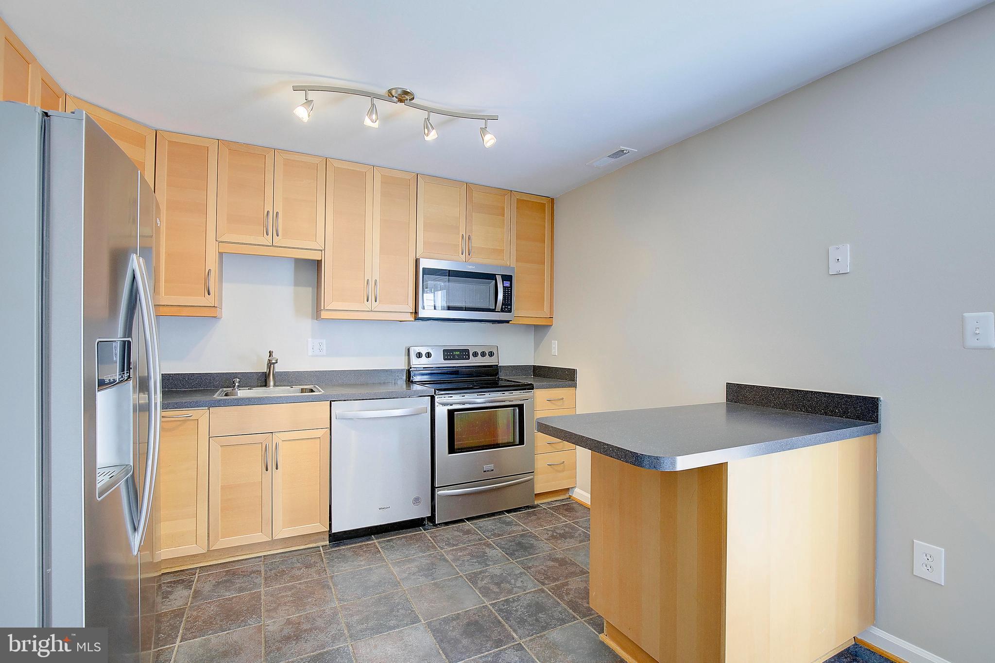 CROFTON MEWS - Residential