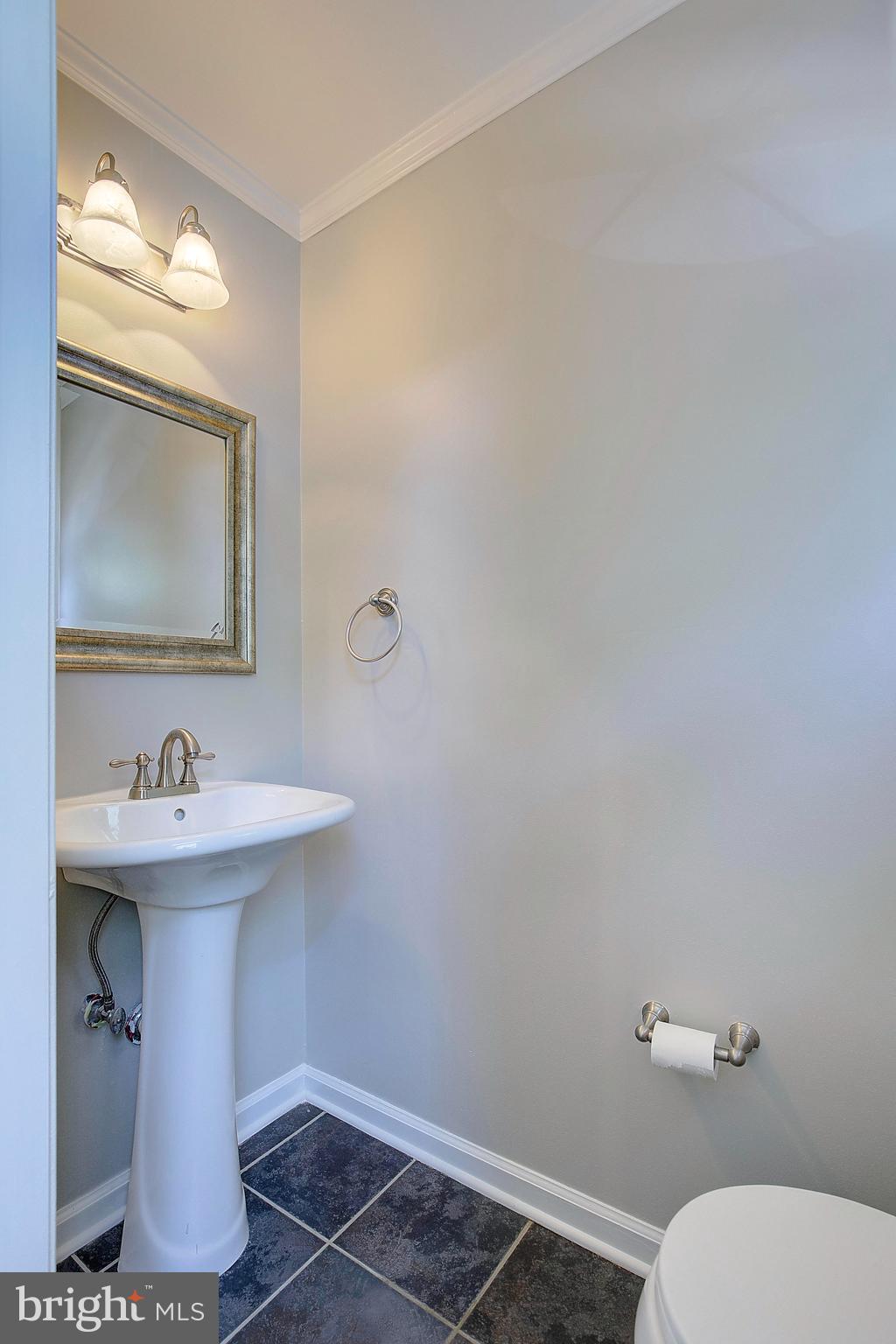 CROFTON MEWS - Residential