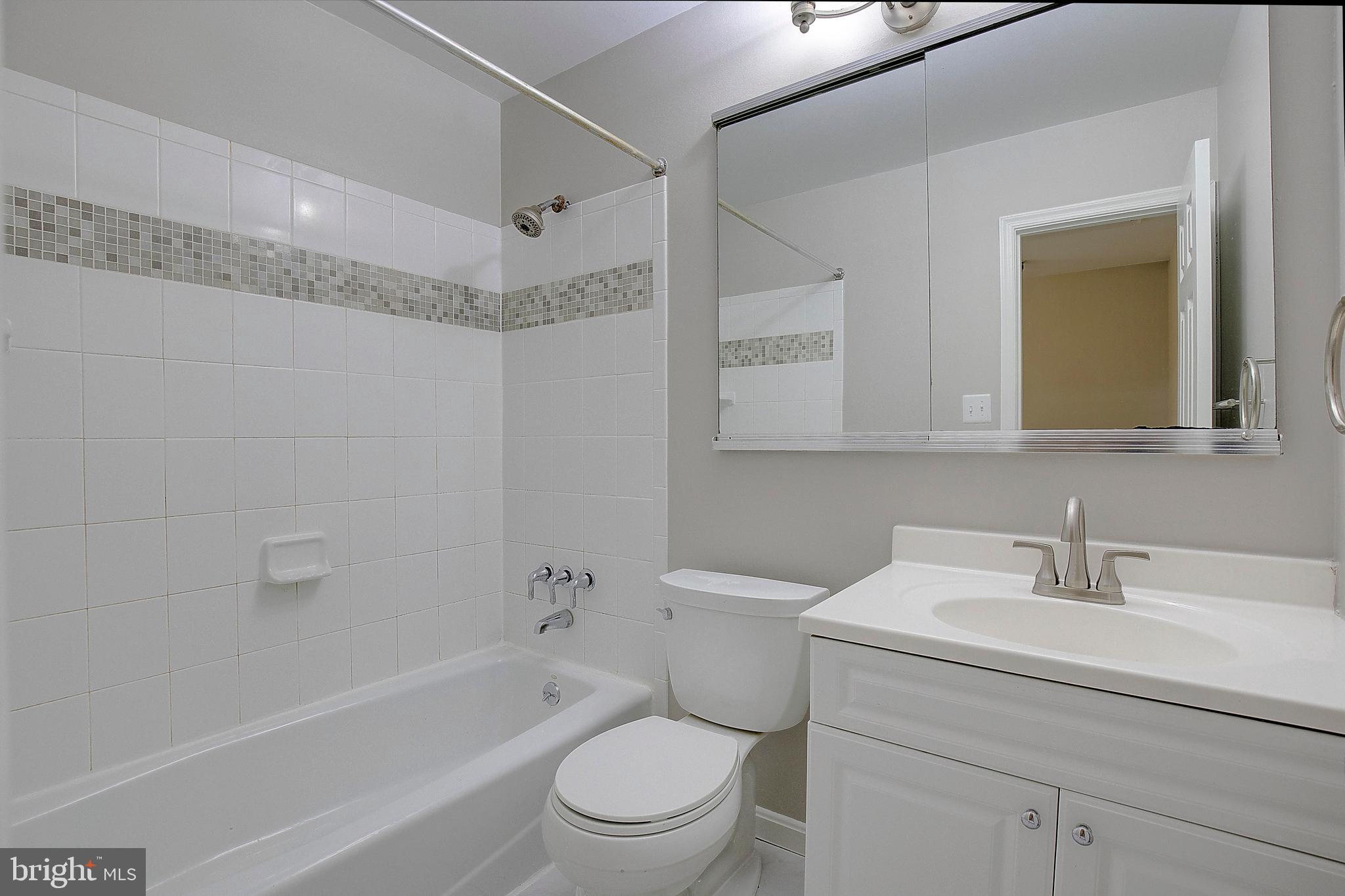 CROFTON MEWS - Residential