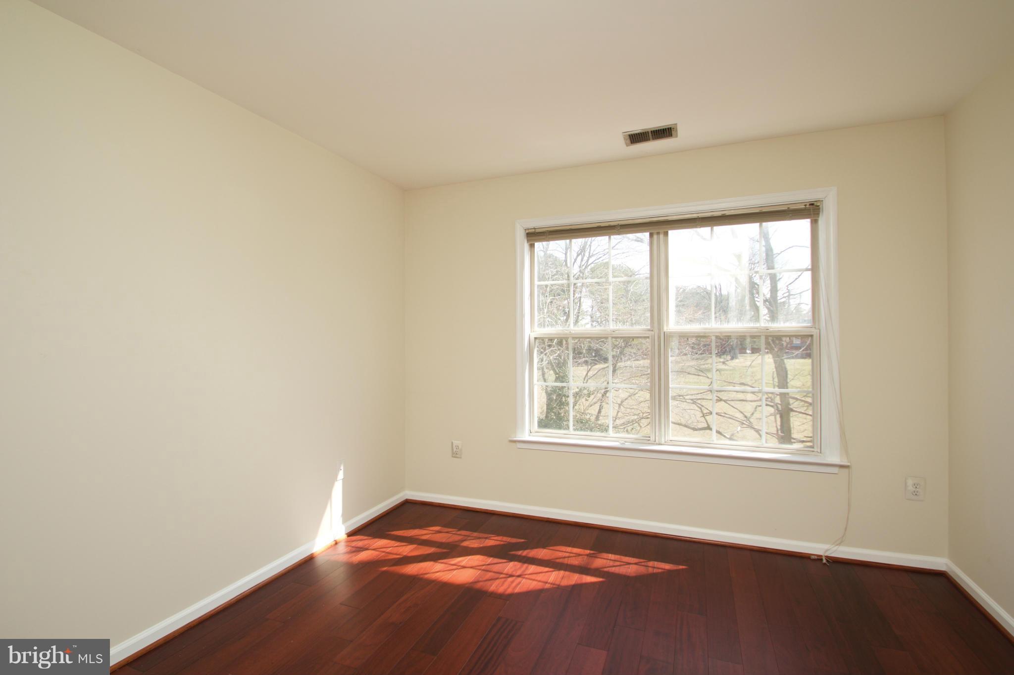 WHEATON OUT RES. (2) - Residential Lease