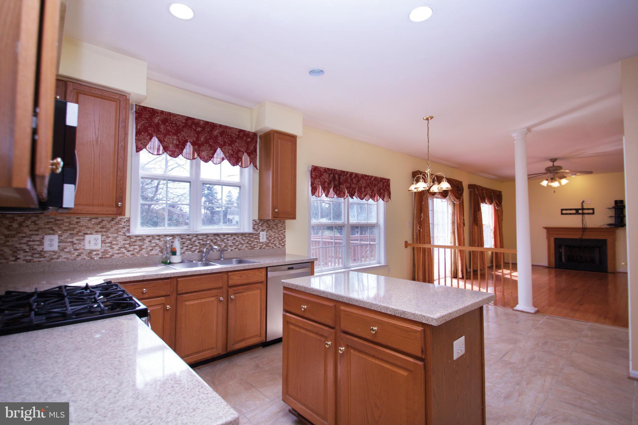 WHEATON OUT RES. (2) - Residential Lease