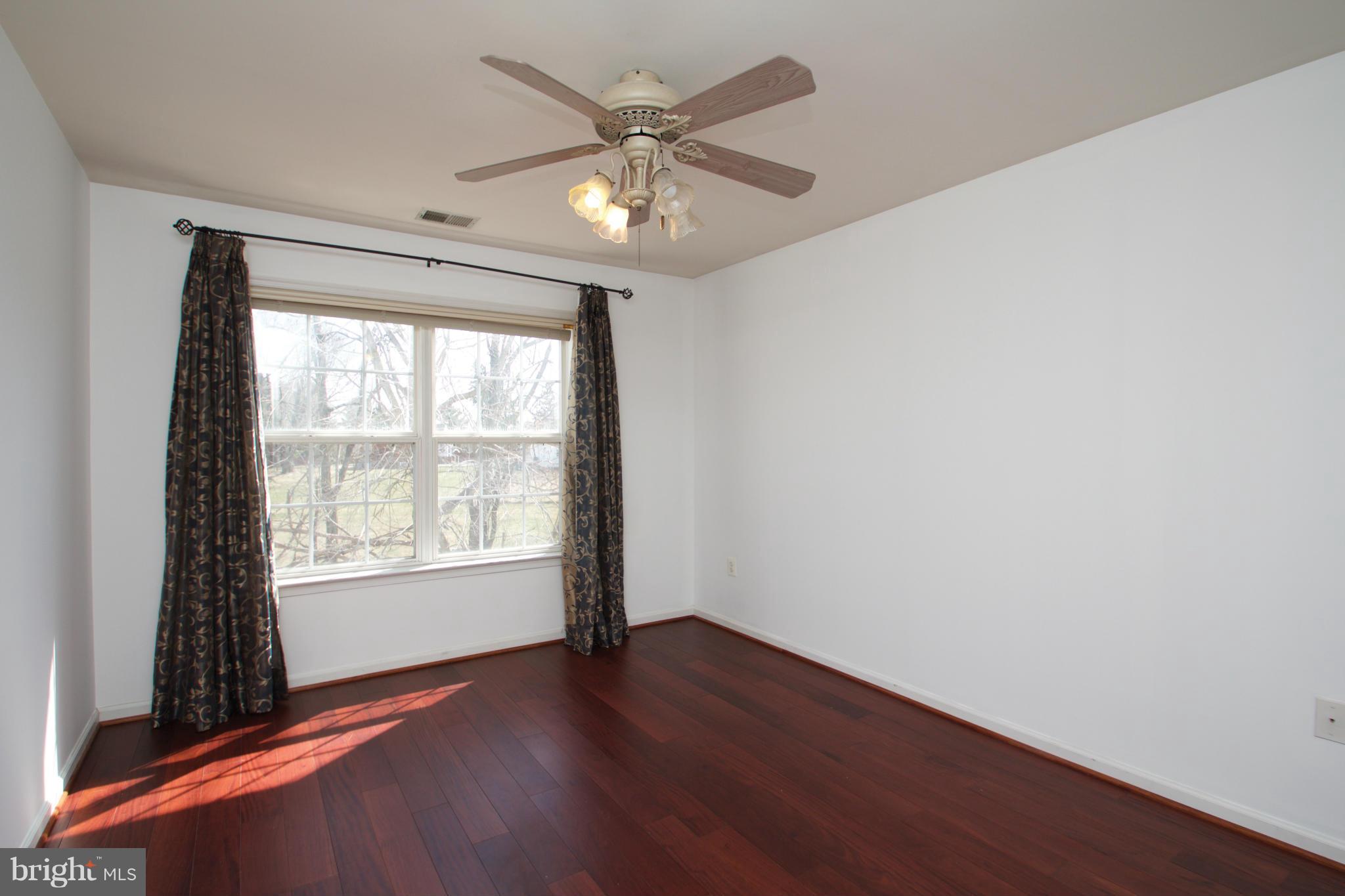 WHEATON OUT RES. (2) - Residential Lease