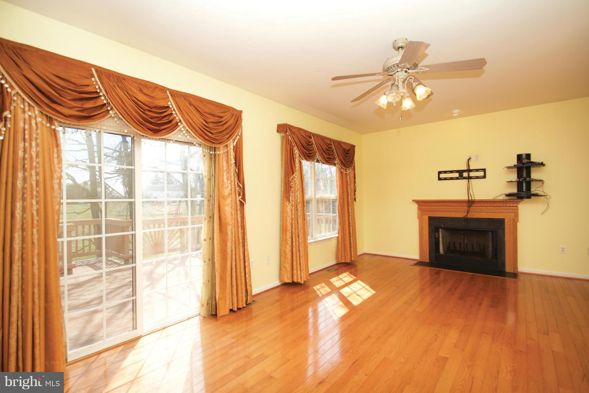 WHEATON OUT RES. (2) - Residential Lease