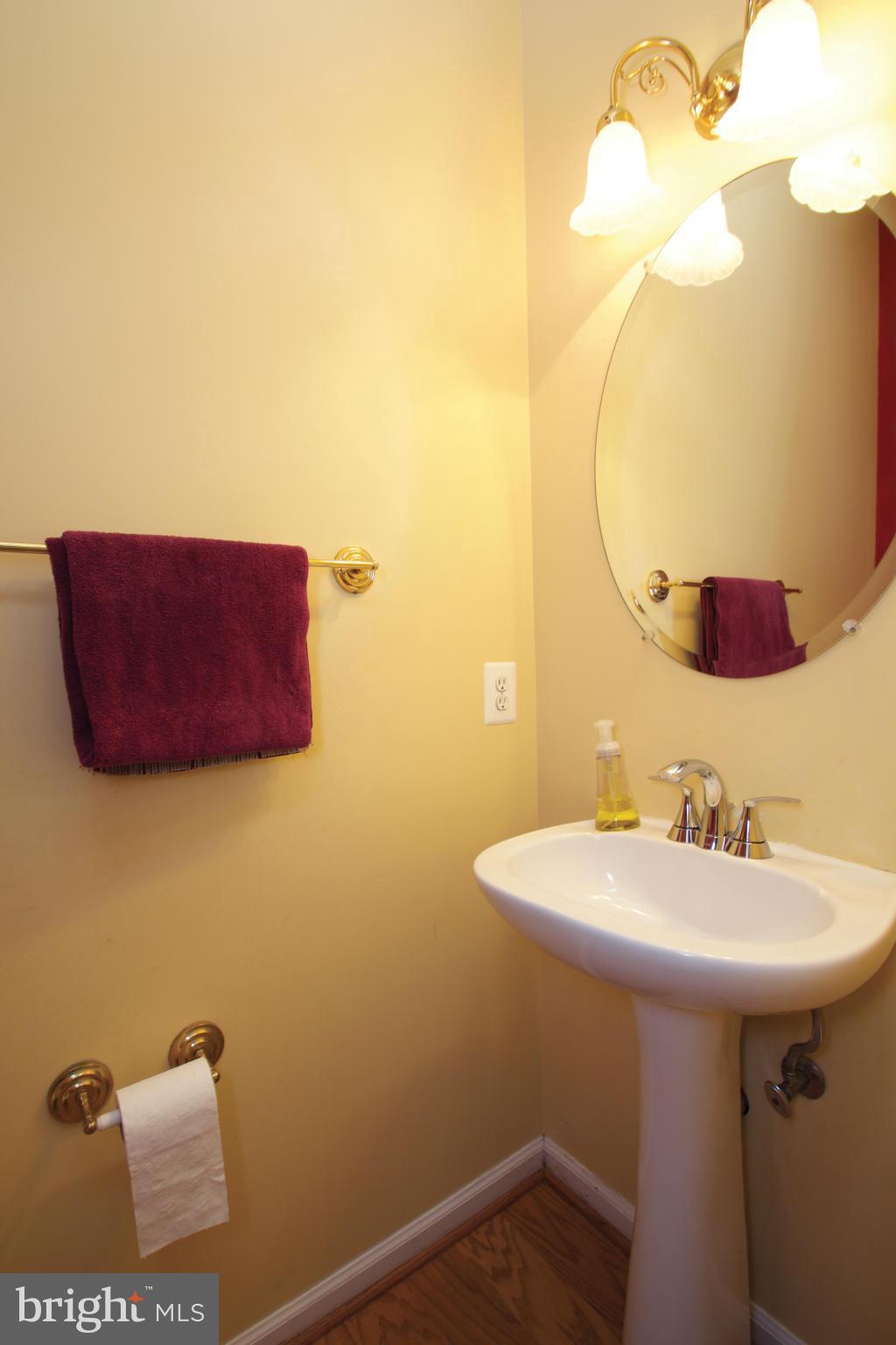 WHEATON OUT RES. (2) - Residential Lease