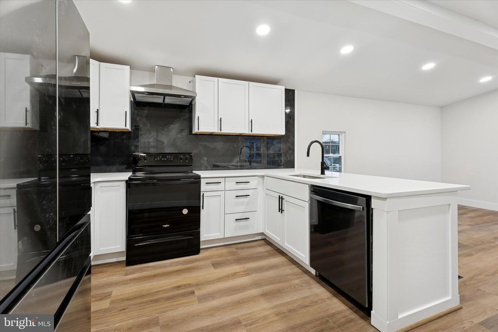 Photo of 114 Linden Drive, SPRING CITY, PA 19475 (MLS # PACT2114932)