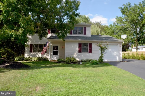 2527 Valley Drive, Lancaster, PA 17603 - #: PALA2092768