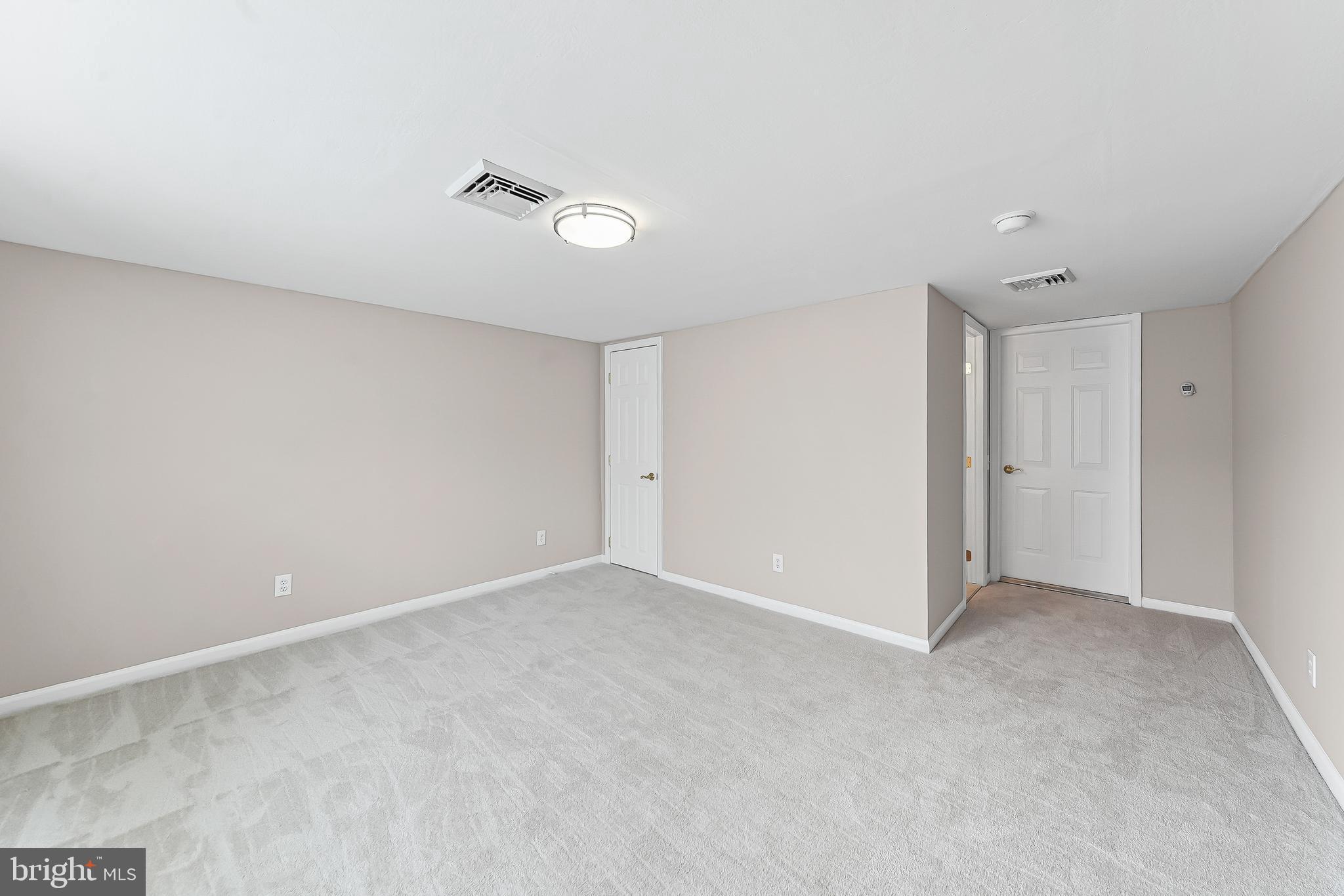 TRADITIONS AT LONGII - Residential