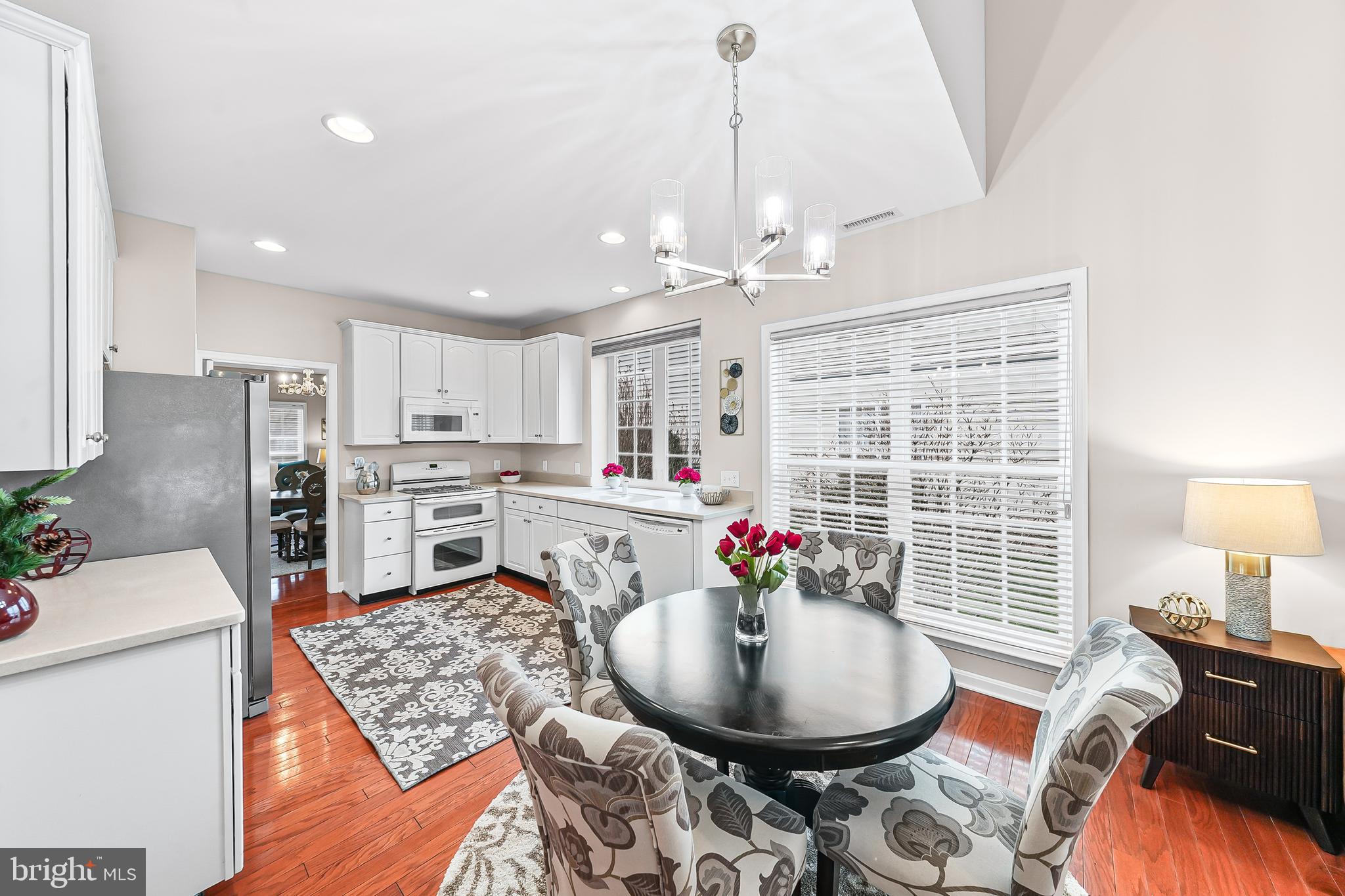 TRADITIONS AT LONGII - Residential