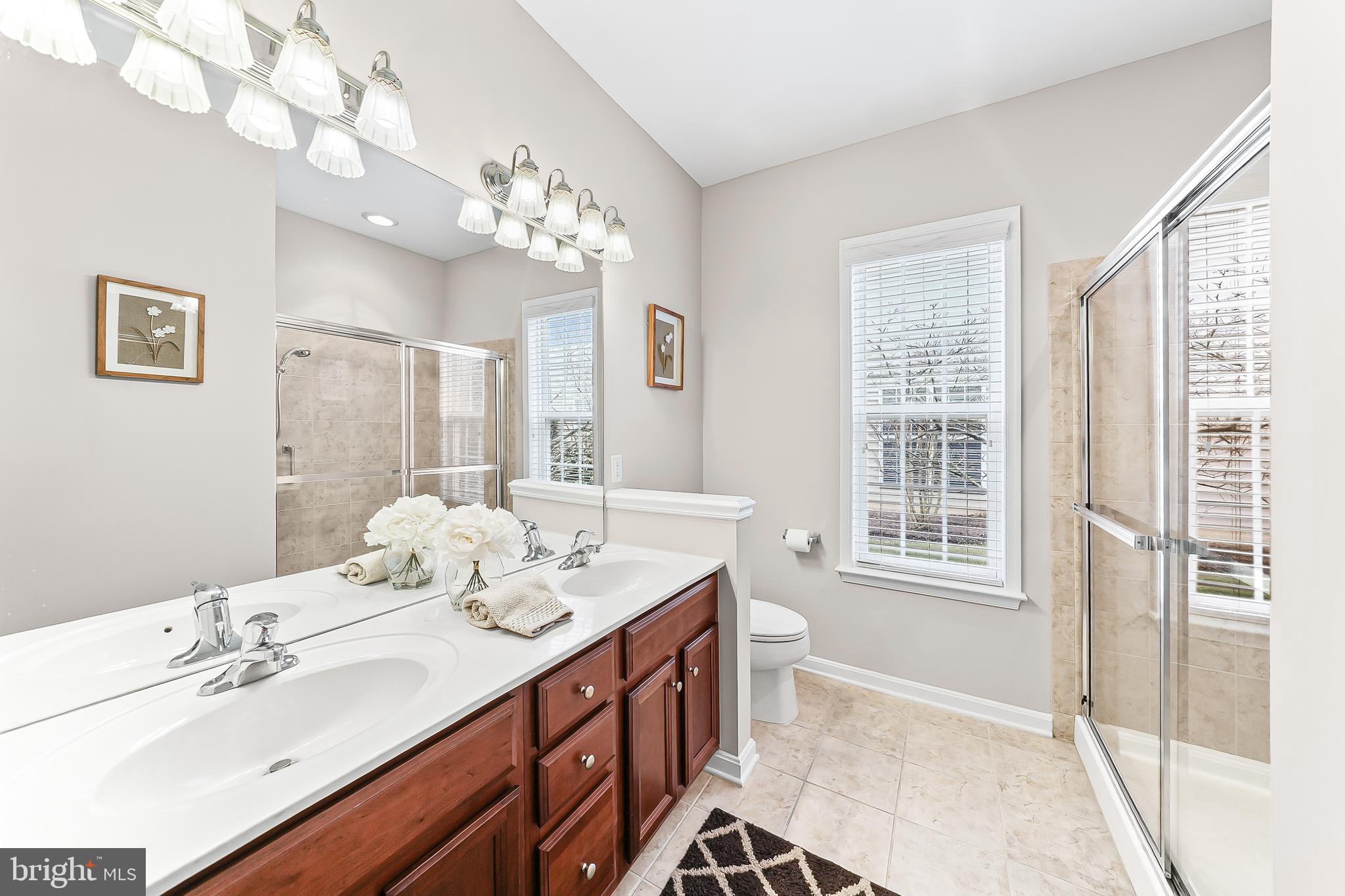 TRADITIONS AT LONGII - Residential