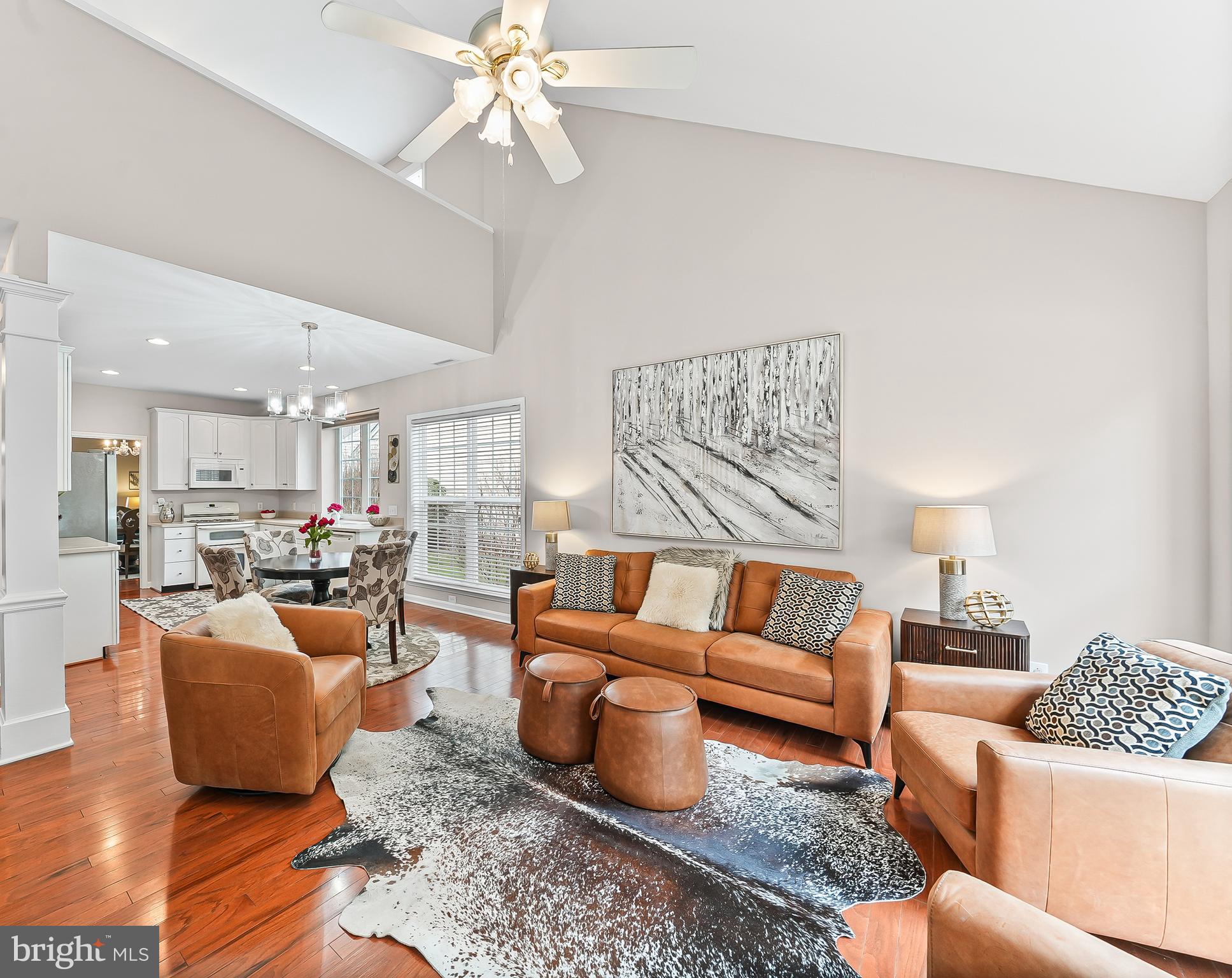 TRADITIONS AT LONGII - Residential