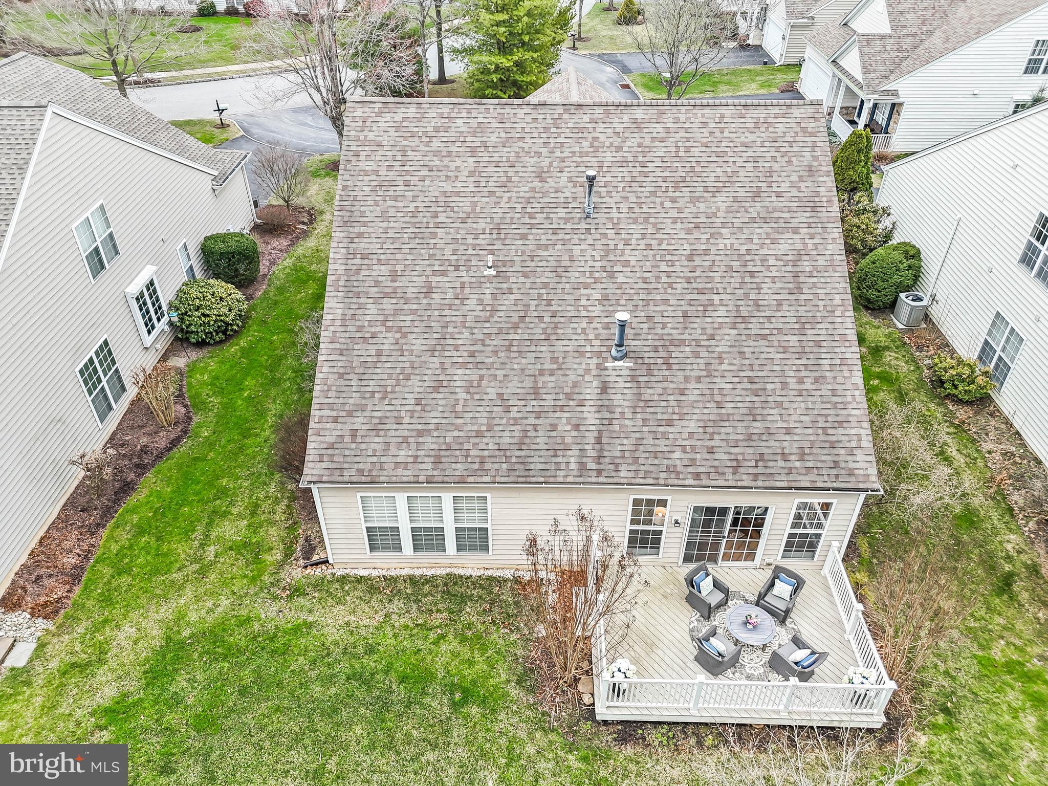 TRADITIONS AT LONGII - Residential