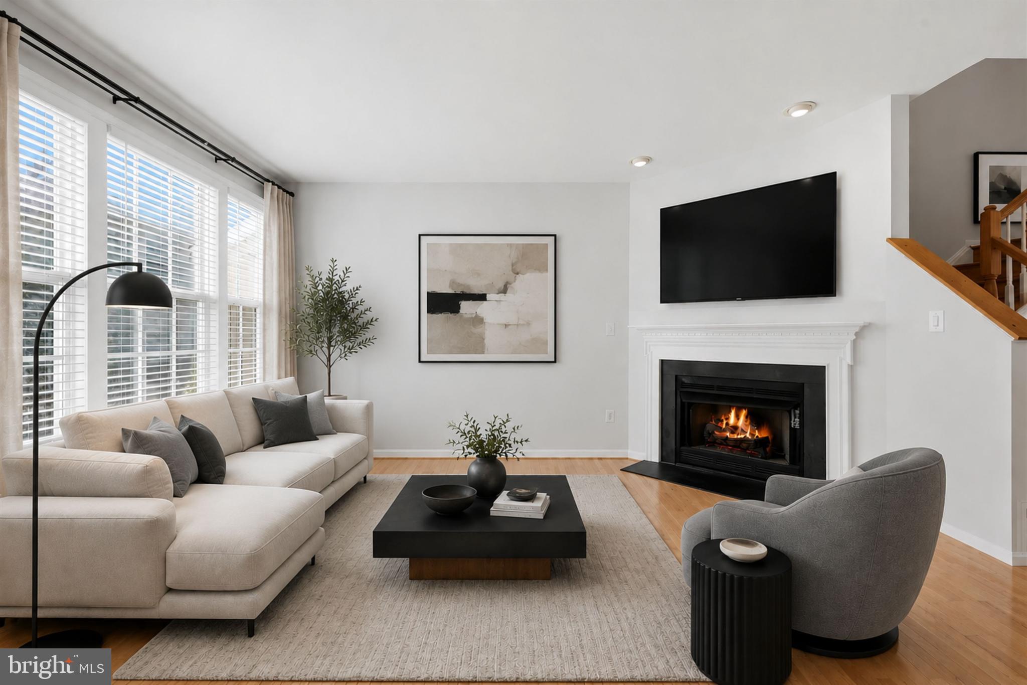 ASHBURN VILLAGE - Residential