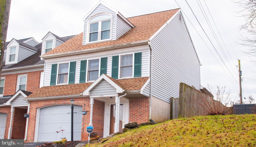 Photo of 676 TOPAZ DR, LANCASTER, PA 17603 (MLS # PALA2029758)