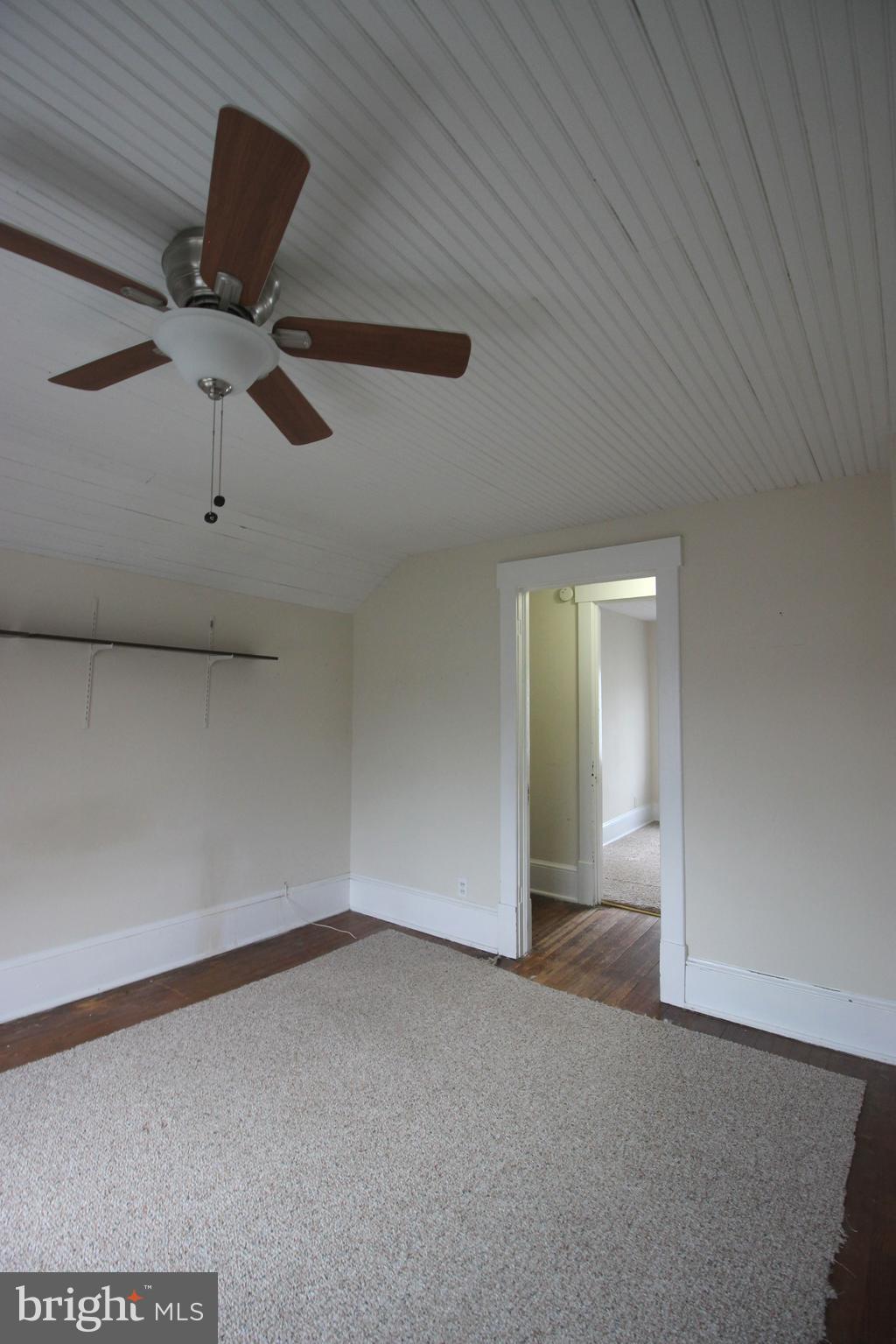 LYON PARK - Residential Lease