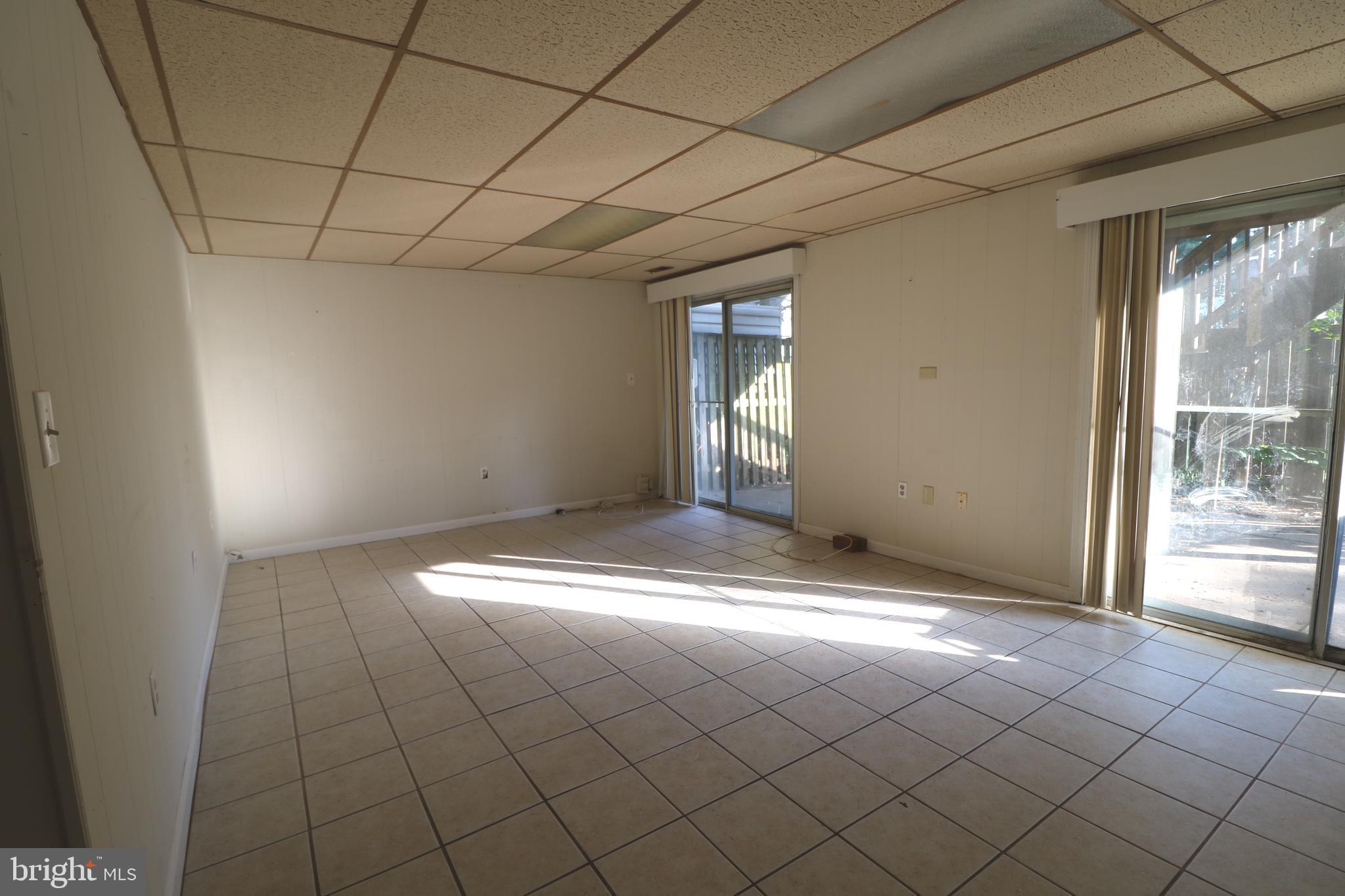 CROFTON VILLAGE - Residential