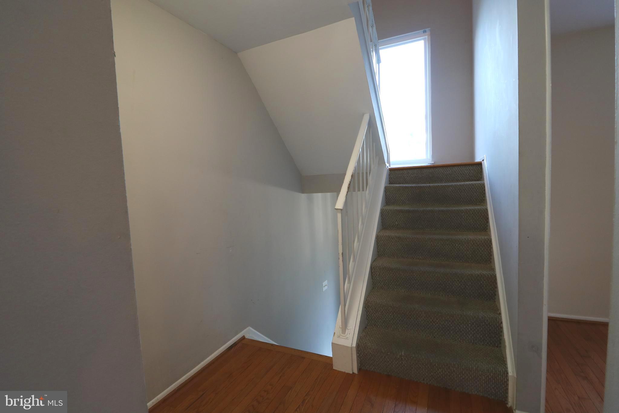 CROFTON VILLAGE - Residential