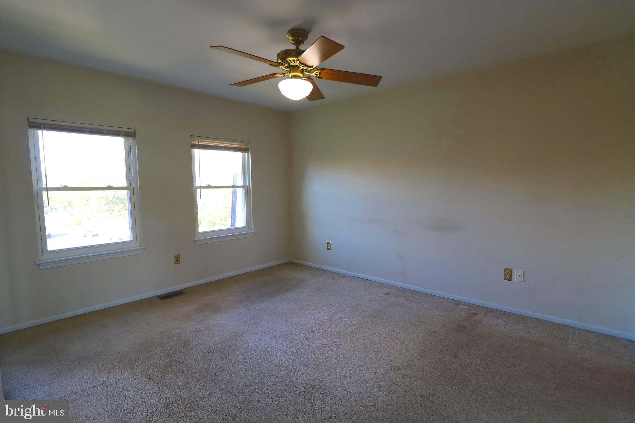 CROFTON VILLAGE - Residential