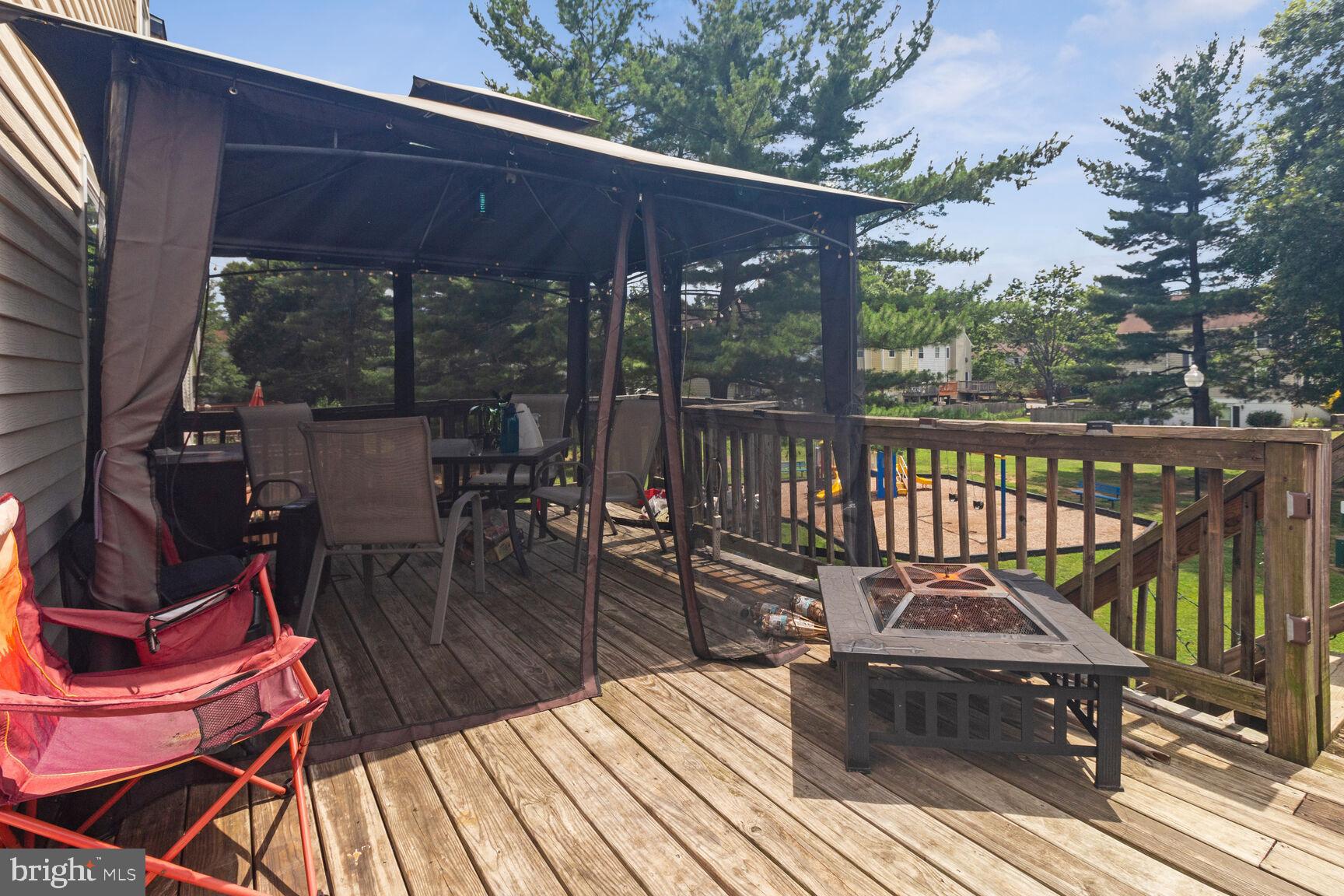 CROFTON VILLAGE - Residential