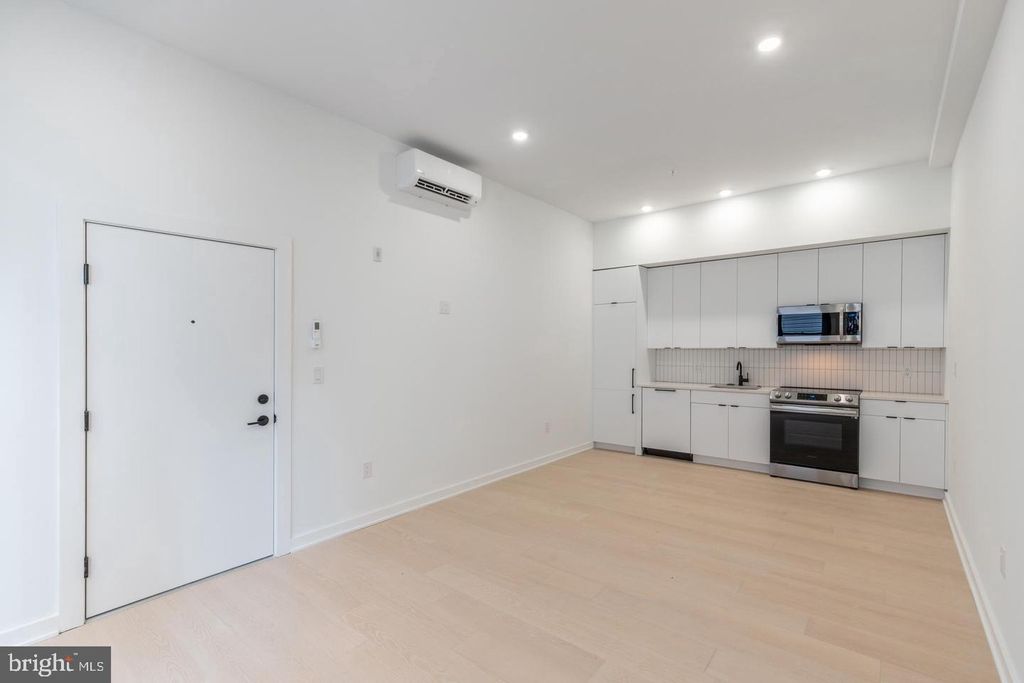 Photo of 2414 Frankford Avenue #2R, PHILADELPHIA, PA 19125 (MLS # PAPH2576726)