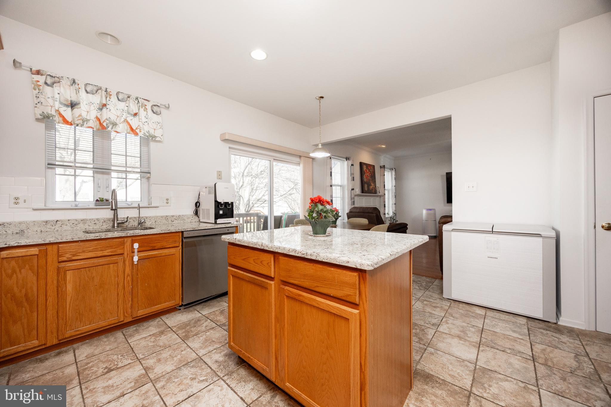 HAMPTON GREEN - Residential