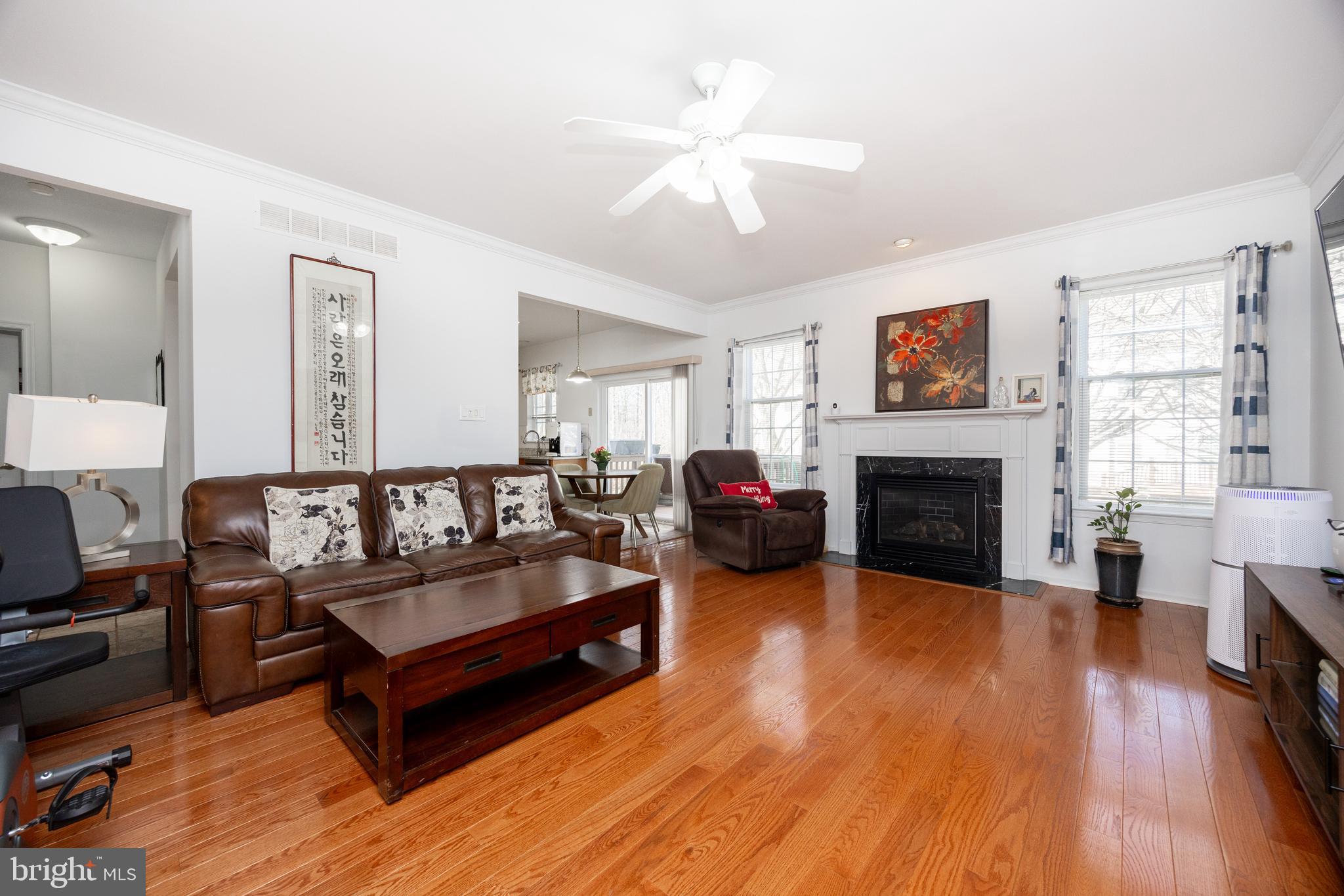 HAMPTON GREEN - Residential