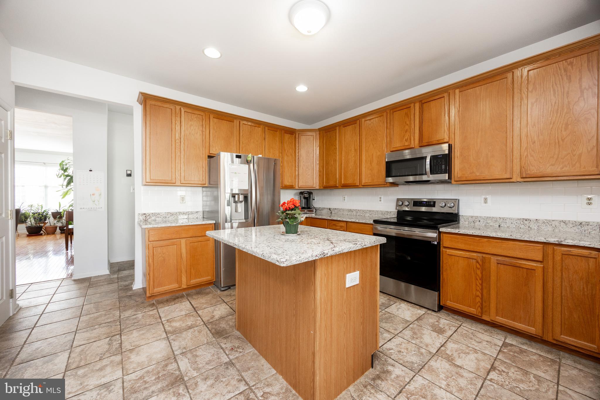 HAMPTON GREEN - Residential