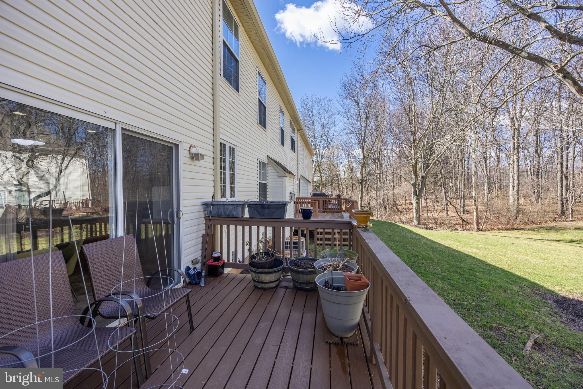 HAMPTON GREEN - Residential