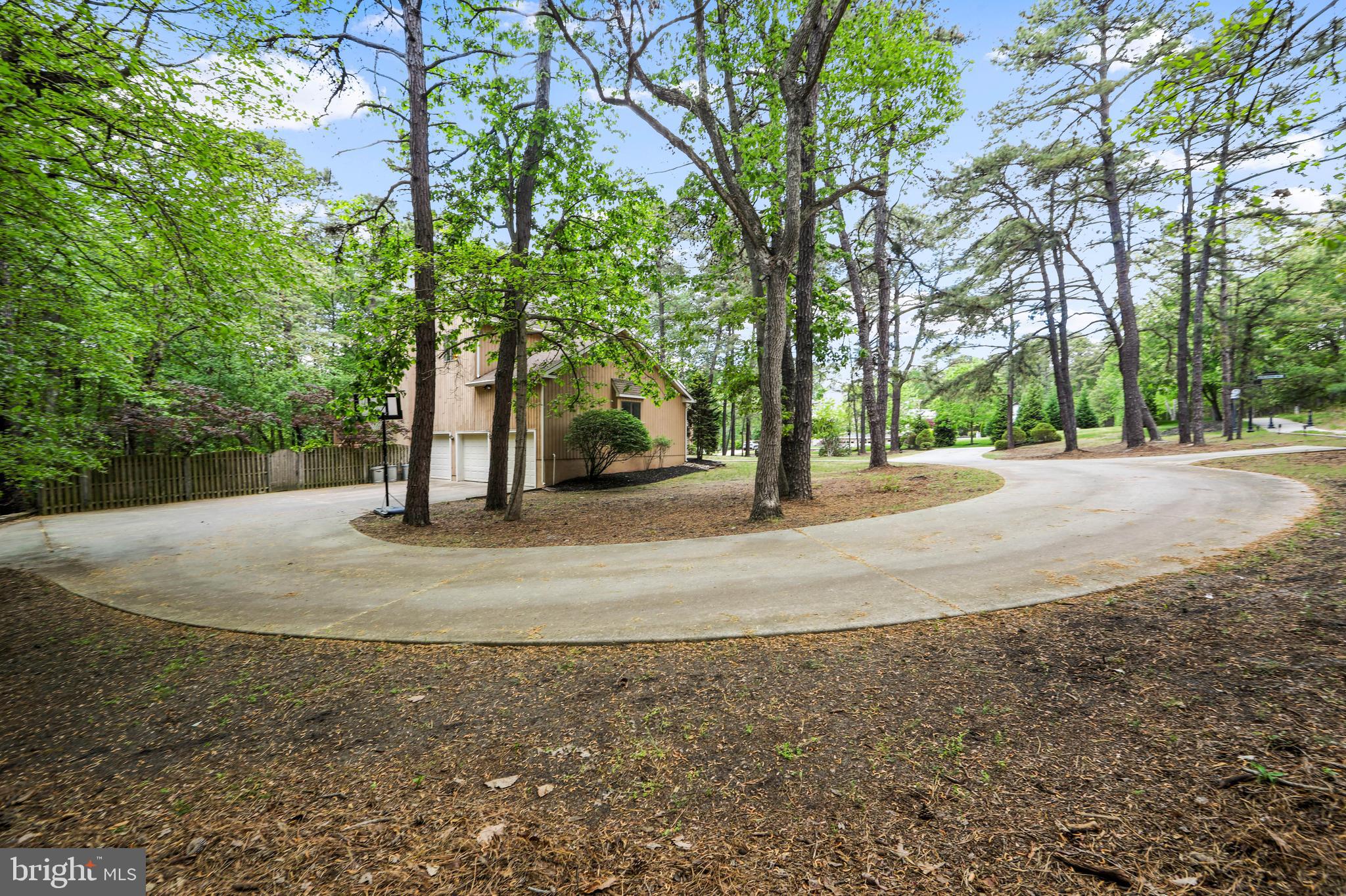 90 BLUE HERON WAY