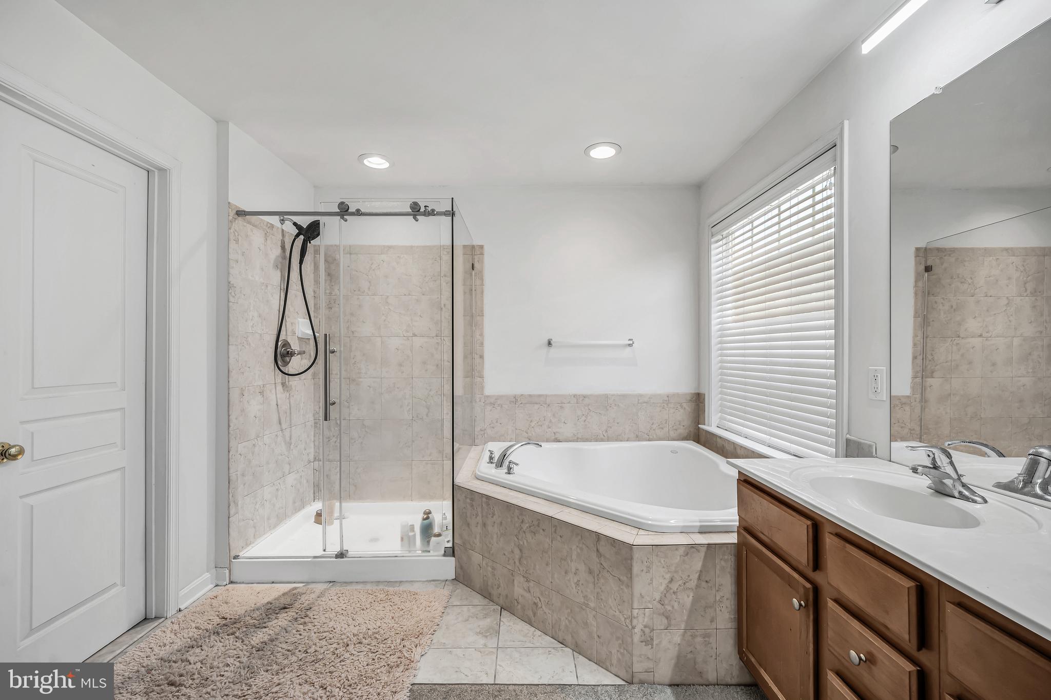 BRIDGE VALLEY AT FUR - Residential