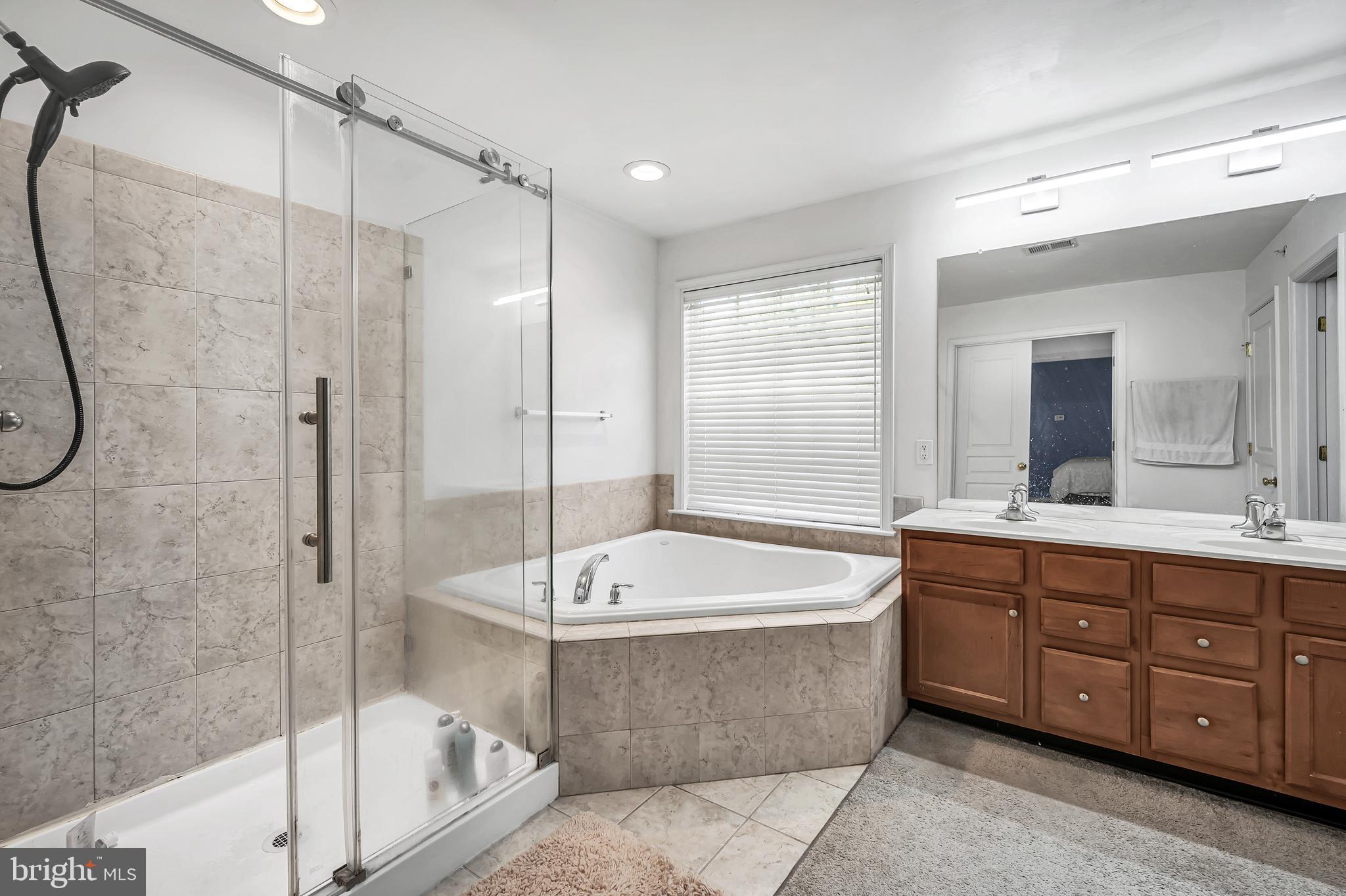 BRIDGE VALLEY AT FUR - Residential