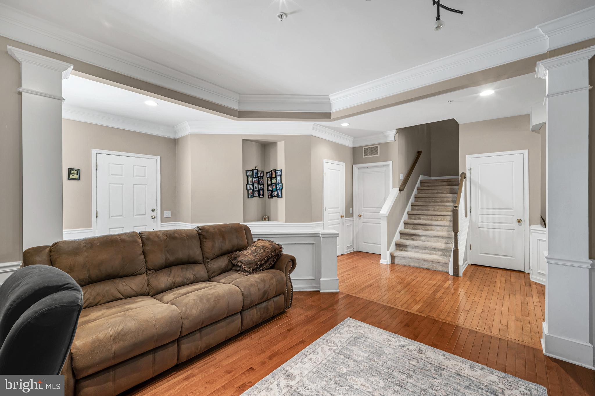 BRIDGE VALLEY AT FUR - Residential