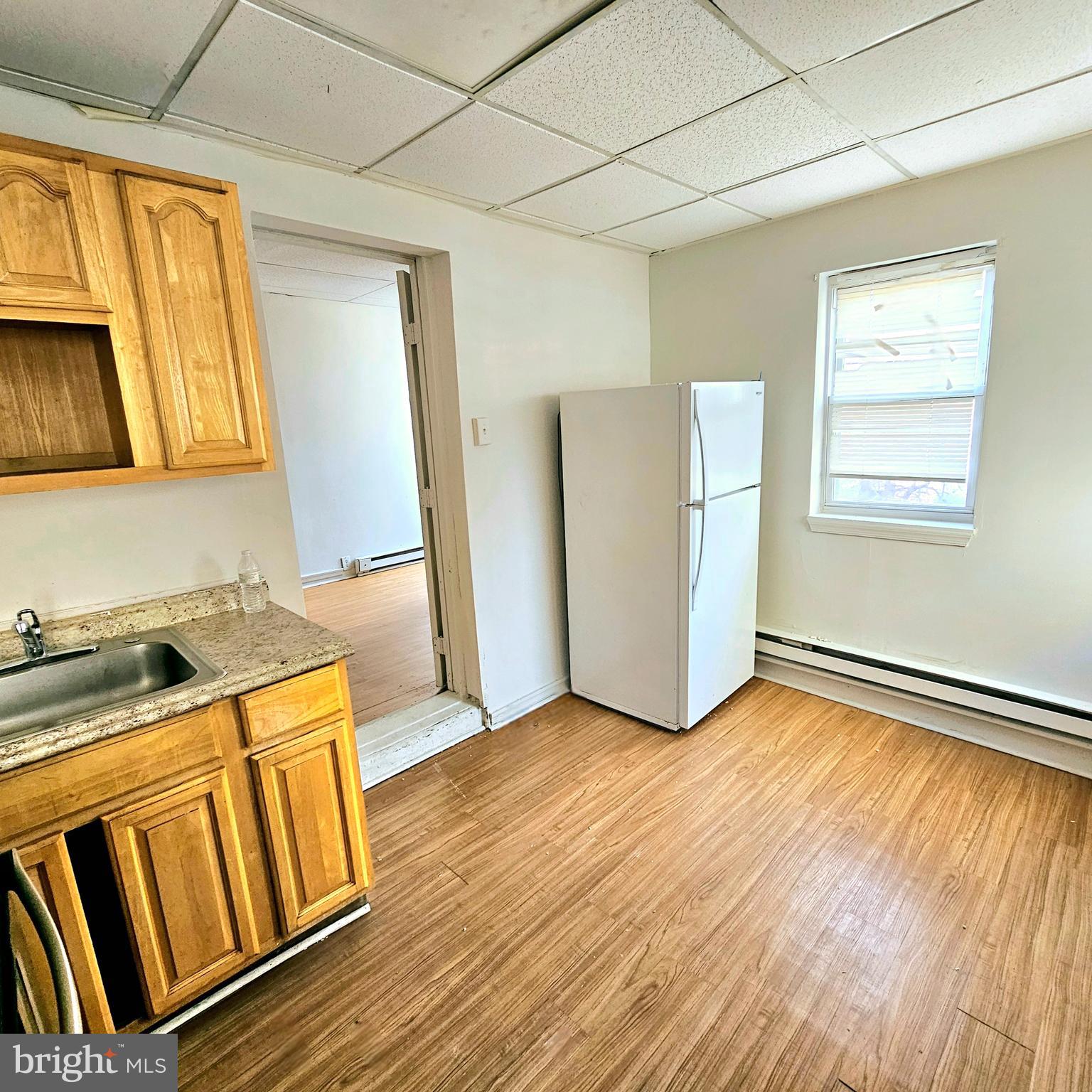 BELMONT - Commercial Sale