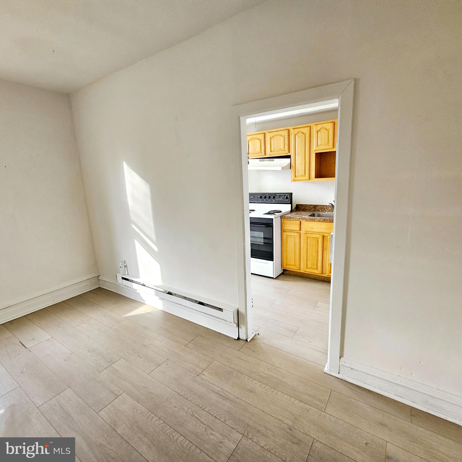 BELMONT - Commercial Sale